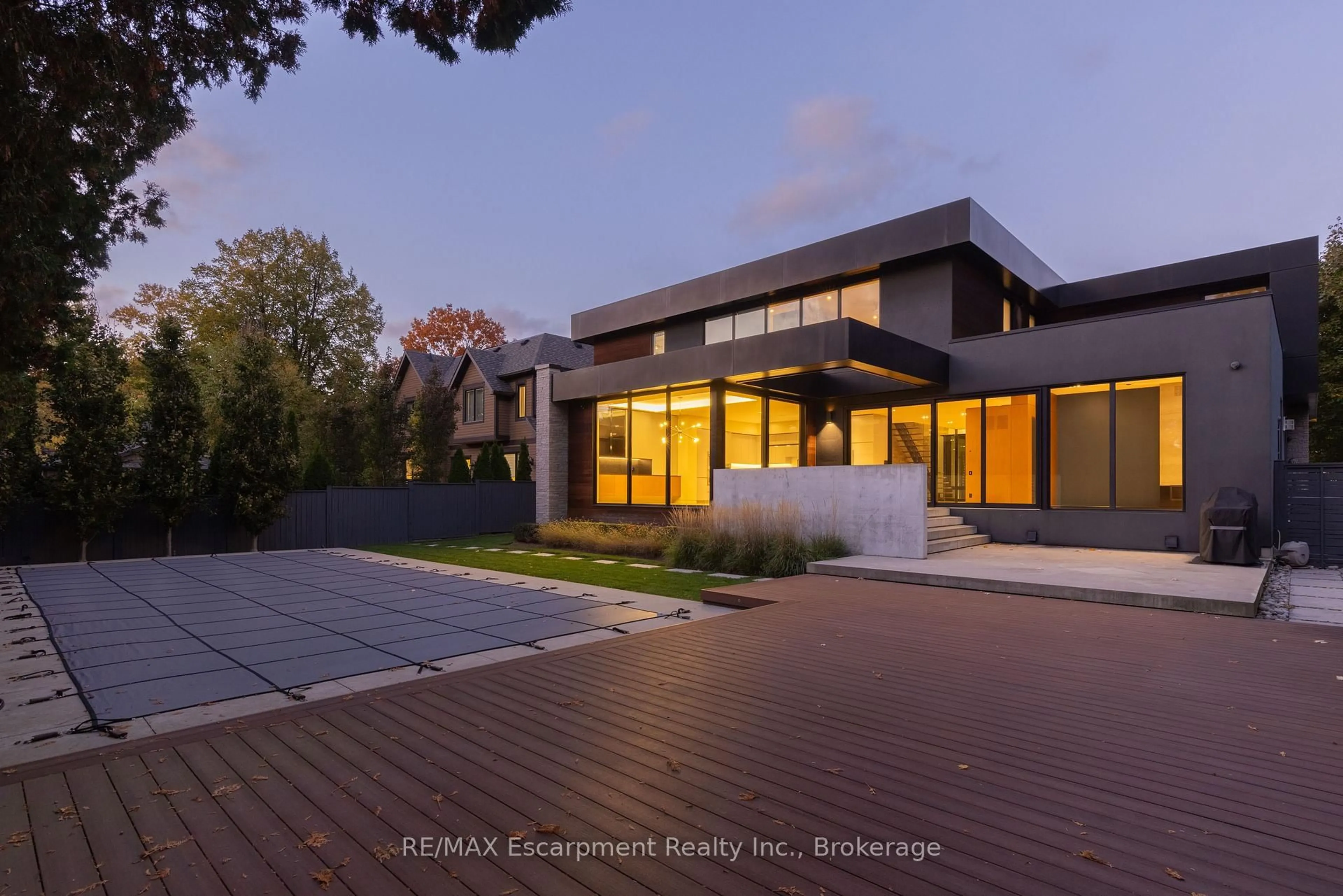 Unknown for 144 Sparling Crt, Oakville Ontario L6K 2J7