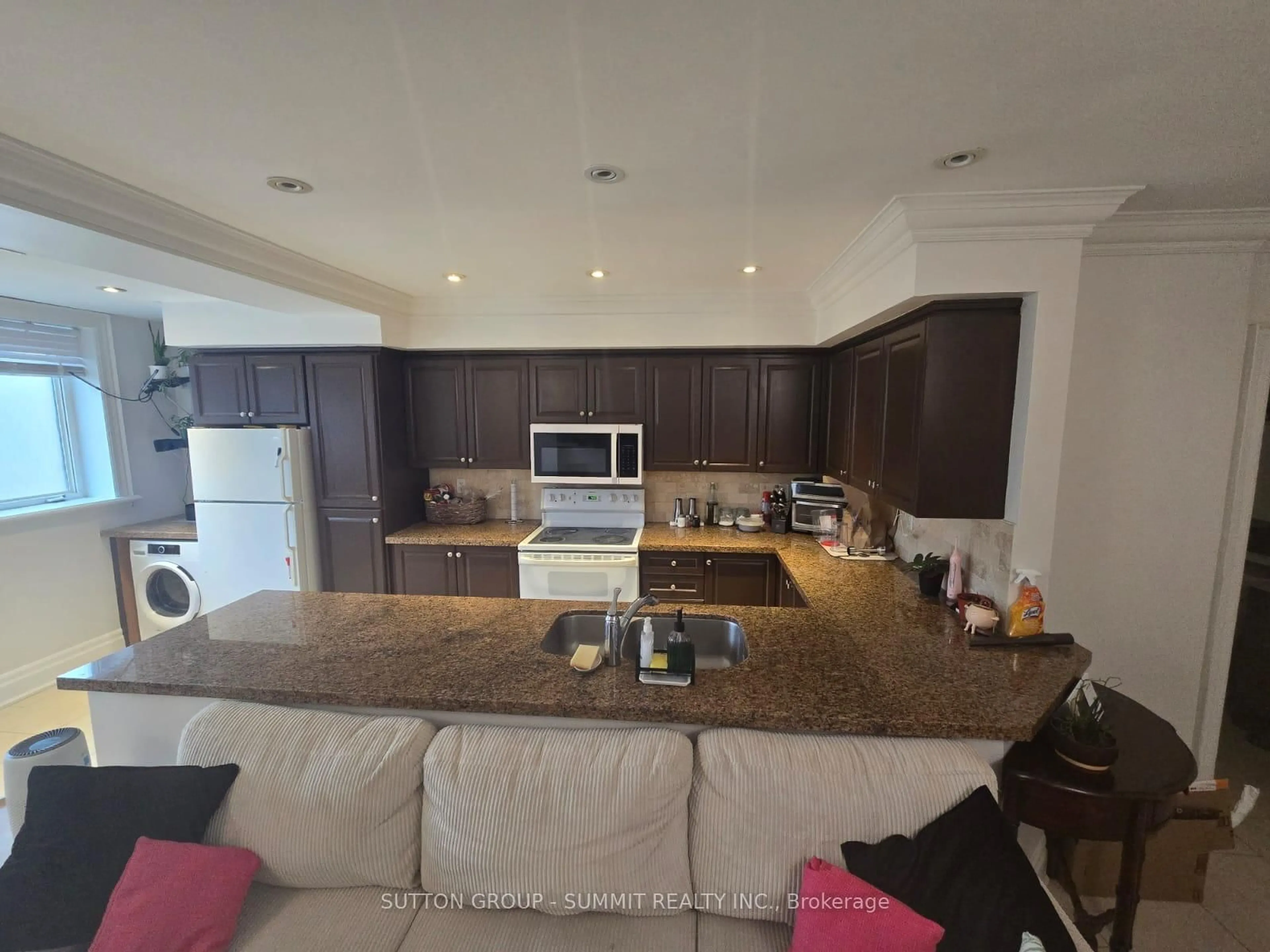 Open concept kitchen, unknown for 2615 KEELE St #104, Toronto Ontario M6L 2P2