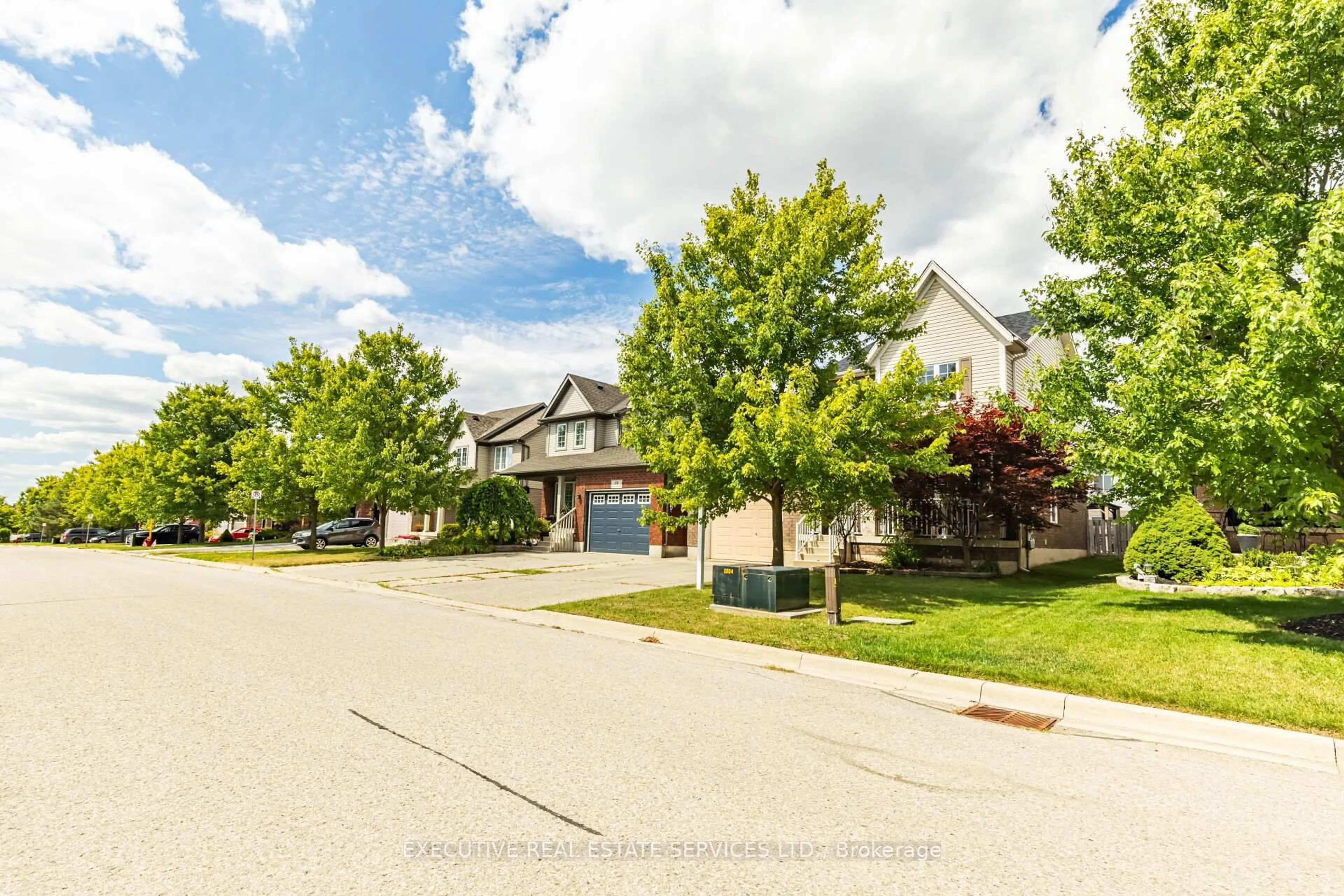 A pic from outside/outdoor area/front of a property/back of a property/a pic from drone, street for 58 McMaster Rd, Orangeville Ontario L9W 5K8