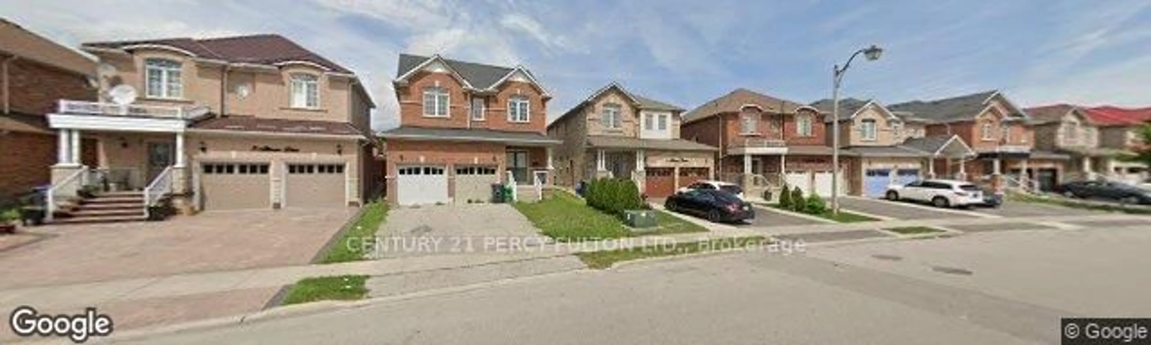 Home with brick exterior material, street for 5 Attmar Dr, Brampton Ontario L6P 2R4