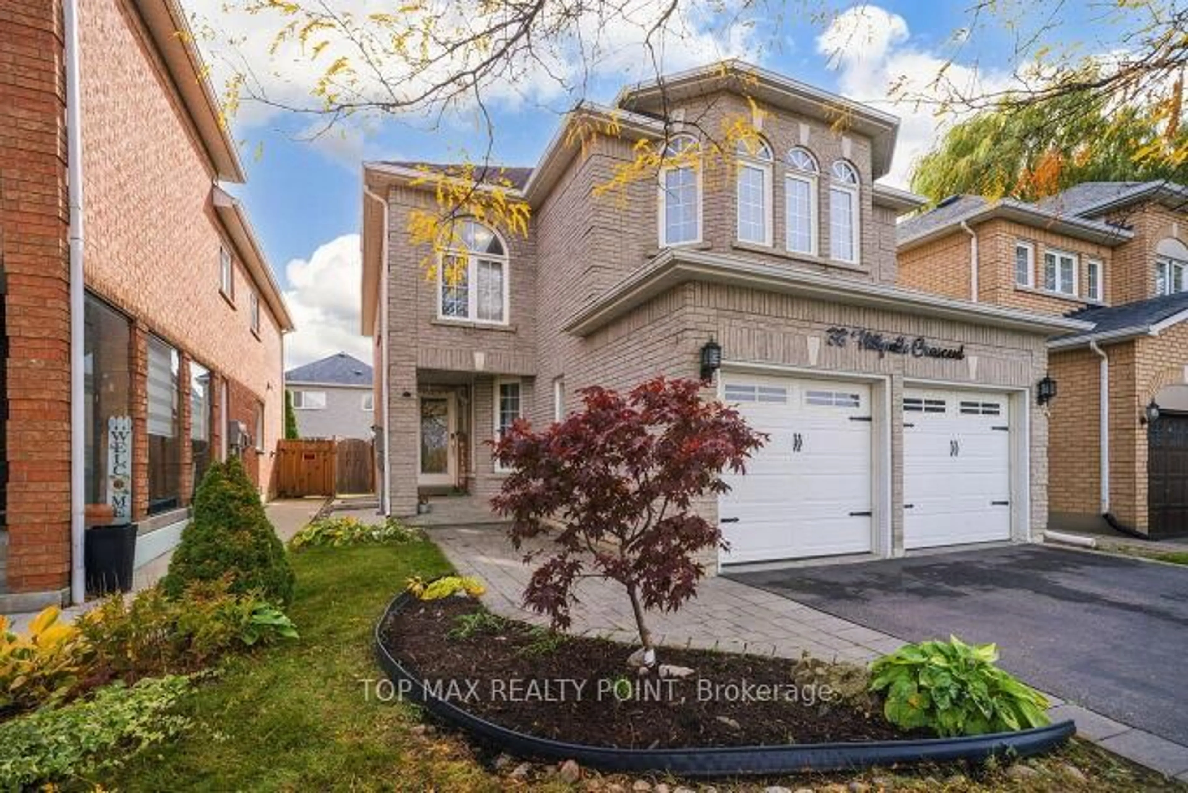 Unknown for 38 Hillpath Cres, Brampton Ontario L6Z 4T9