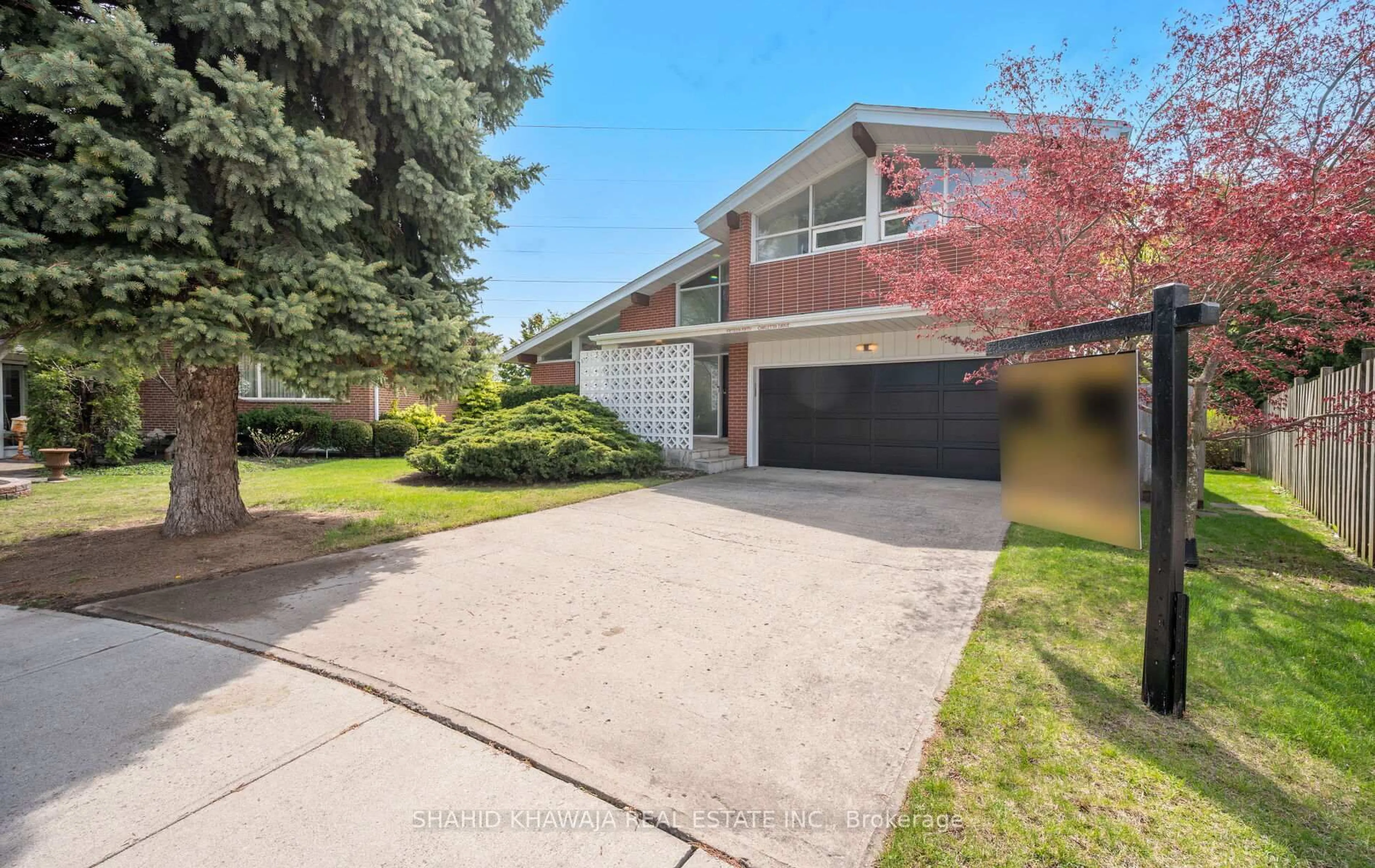 Unknown for 1550 Carletta Dr, Mississauga Ontario L4X 1E3