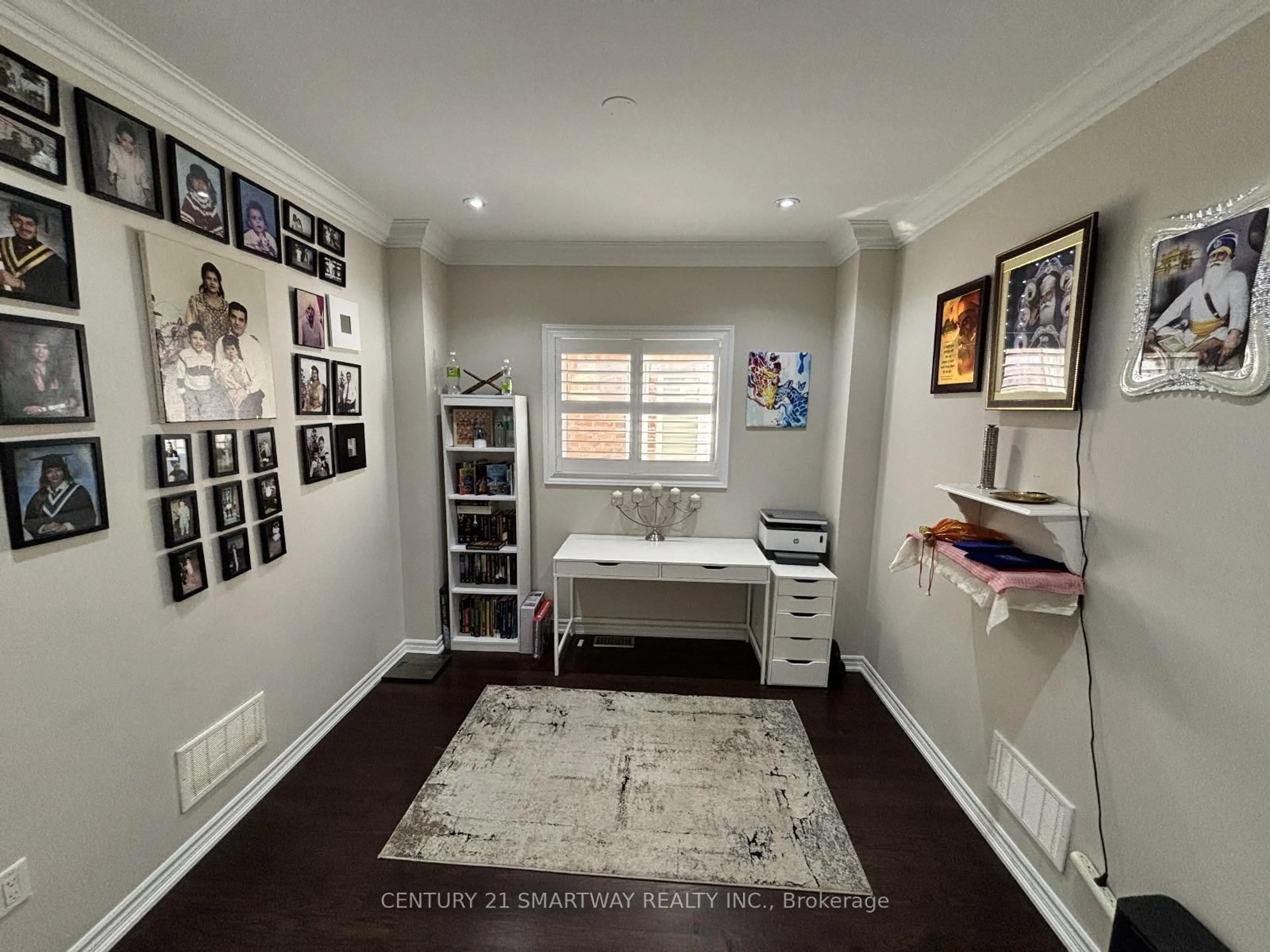 A pic of a room for 25 Bucksaw St, Brampton Ontario L7A 0G4