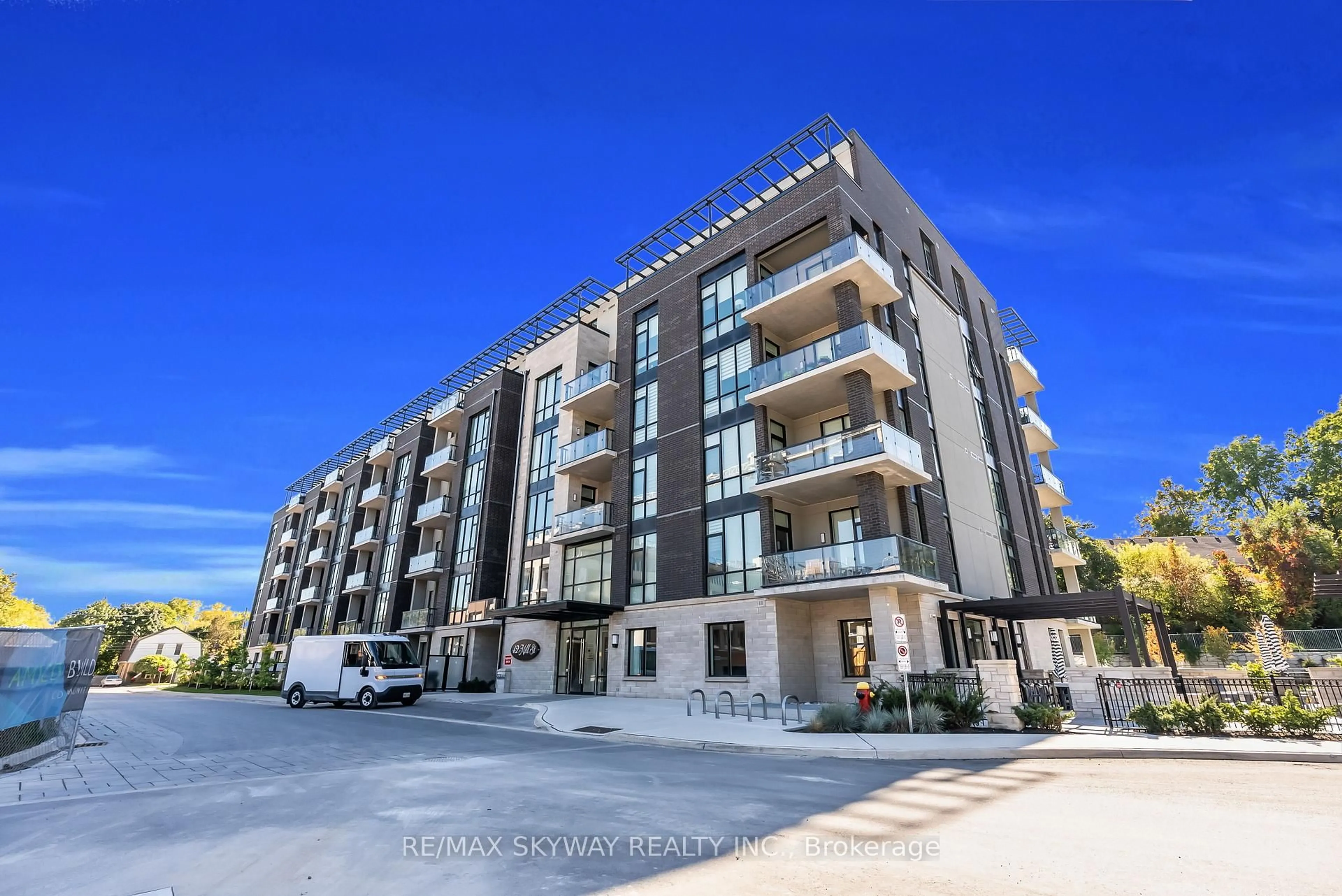 Unknown for 42 Mill St #105, Halton Hills Ontario L7G 0P9