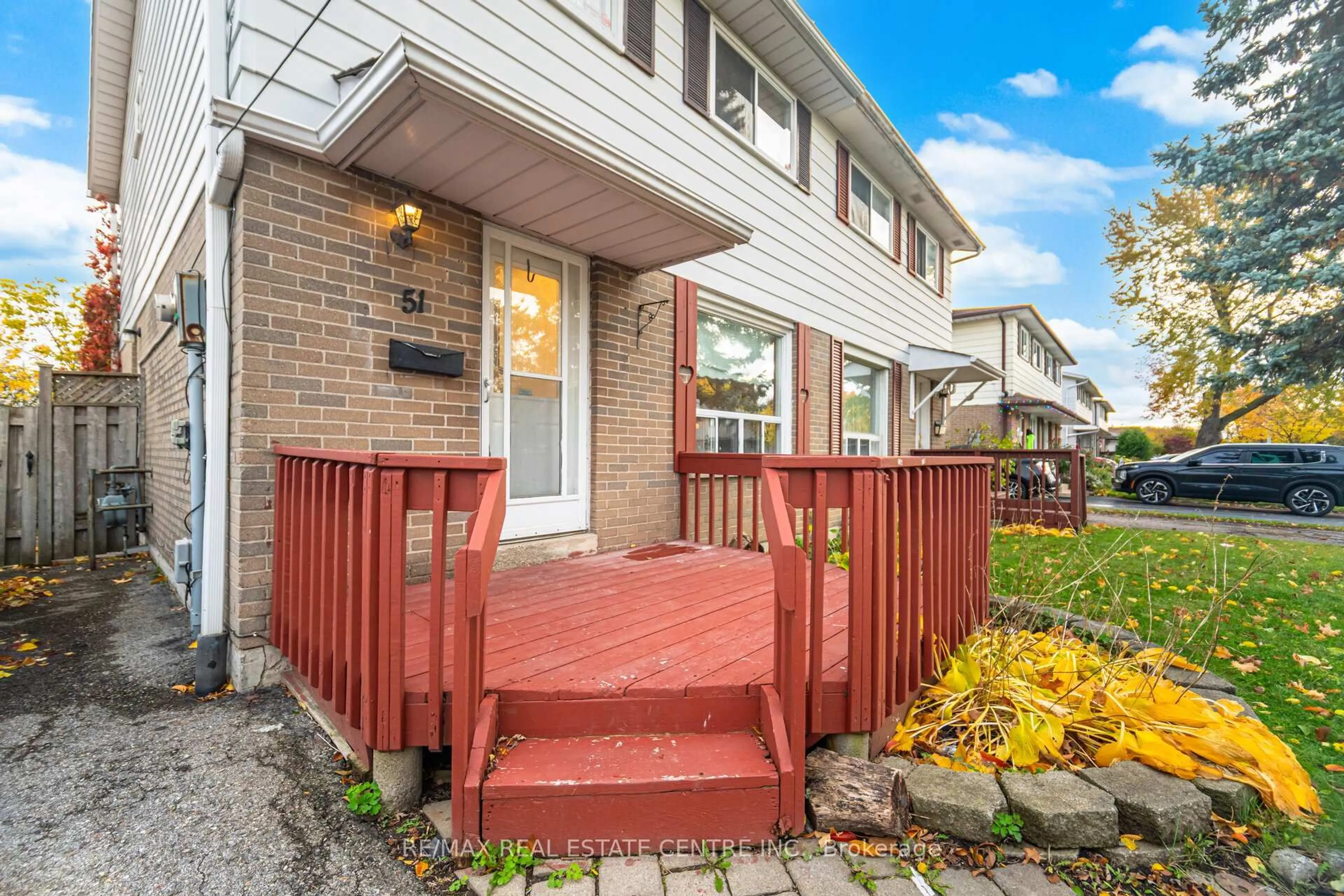 Unknown for 51 Crawford Dr, Brampton Ontario L6V 2C6