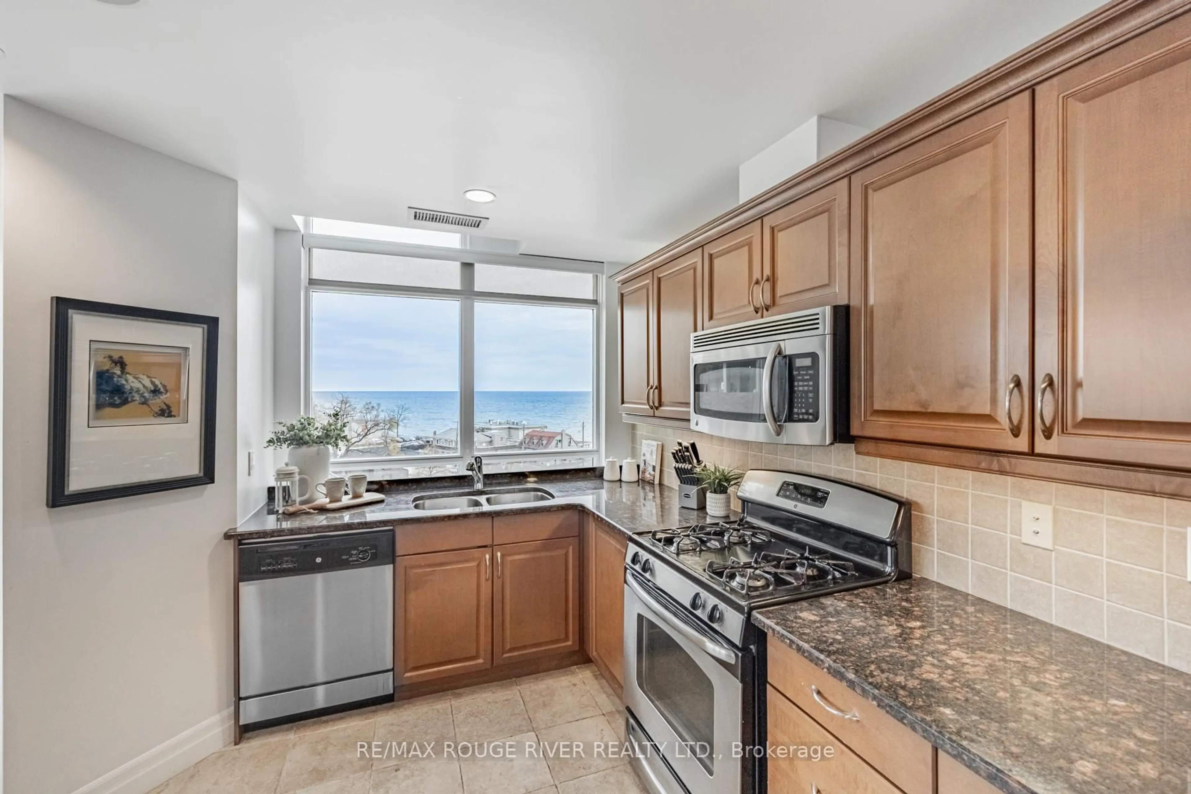 Unknown for 360 Pearl St #601, Burlington Ontario L7R 1E1