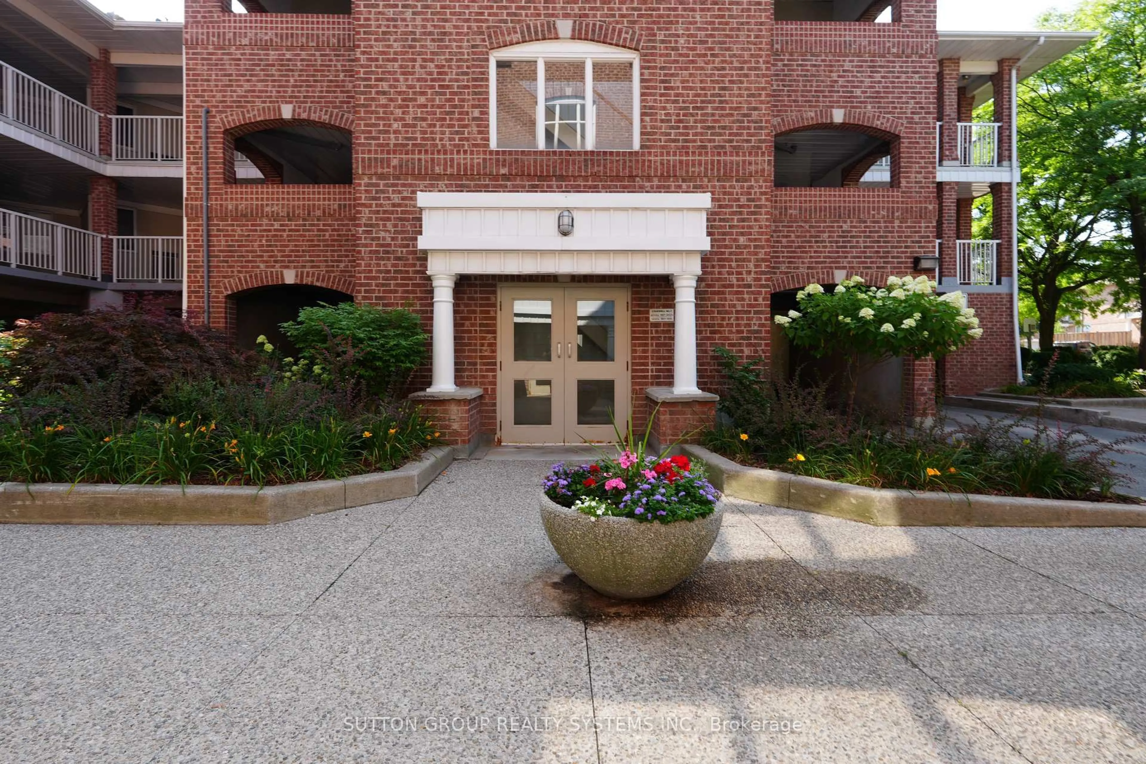 Unknown for 103 Bristol Rd #183, Mississauga Ontario L4Z 3P6