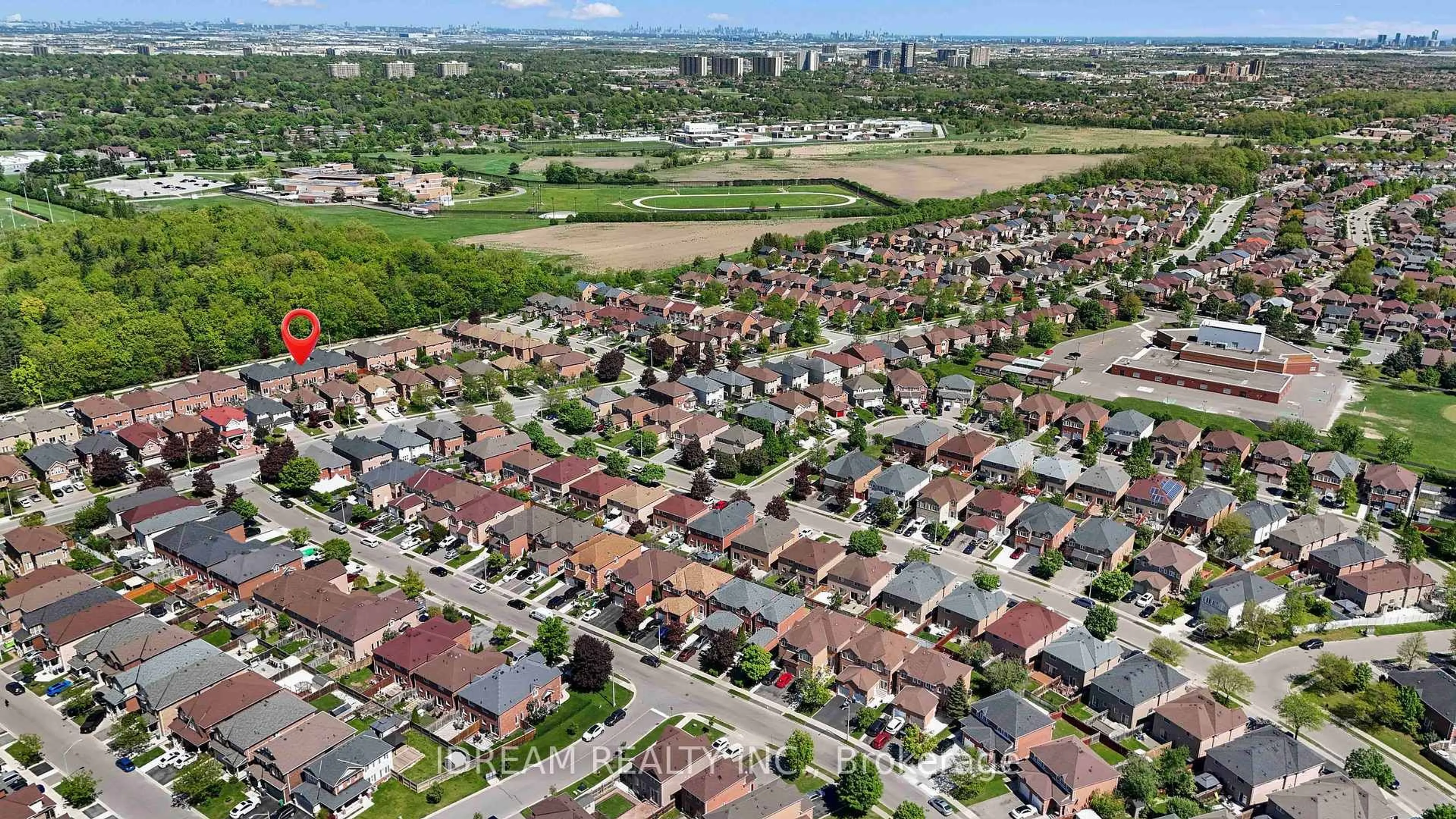 A pic from outside/outdoor area/front of a property/back of a property/a pic from drone, city buildings view from balcony for 42 Mccleave Cres, Brampton Ontario L6Y 4Z5