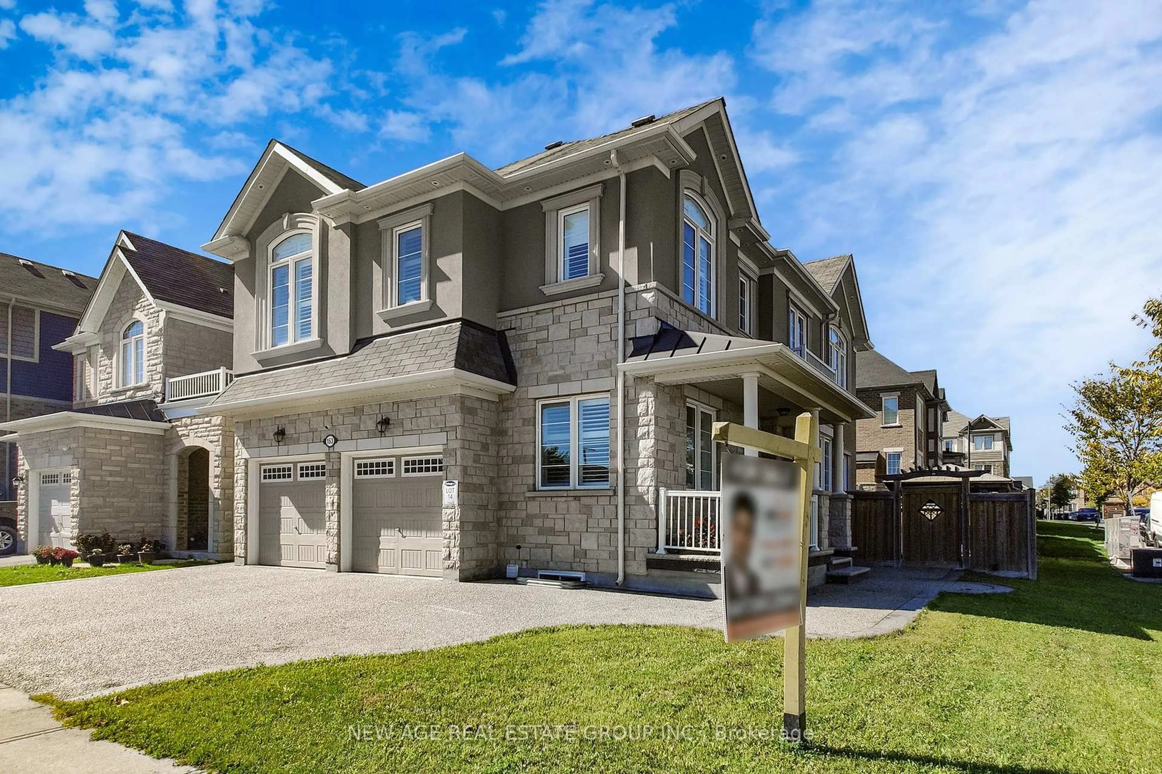 Home with brick exterior material, street for 153 Whitlock Ave, Milton Ontario L9E 1G1