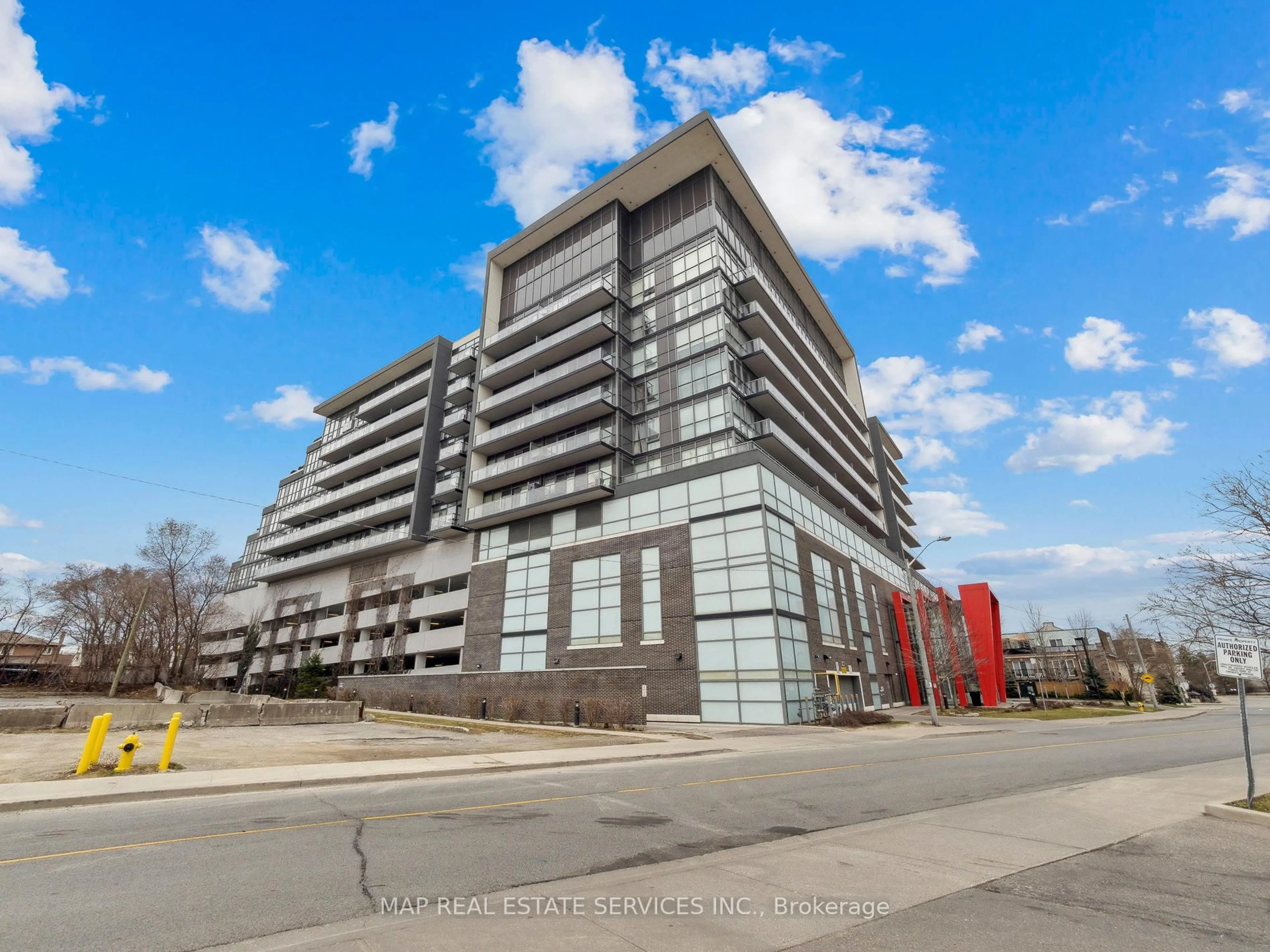 A pic from outside/outdoor area/front of a property/back of a property/a pic from drone, building for 15 James Finlay Way #805, Toronto Ontario M3M 0B3