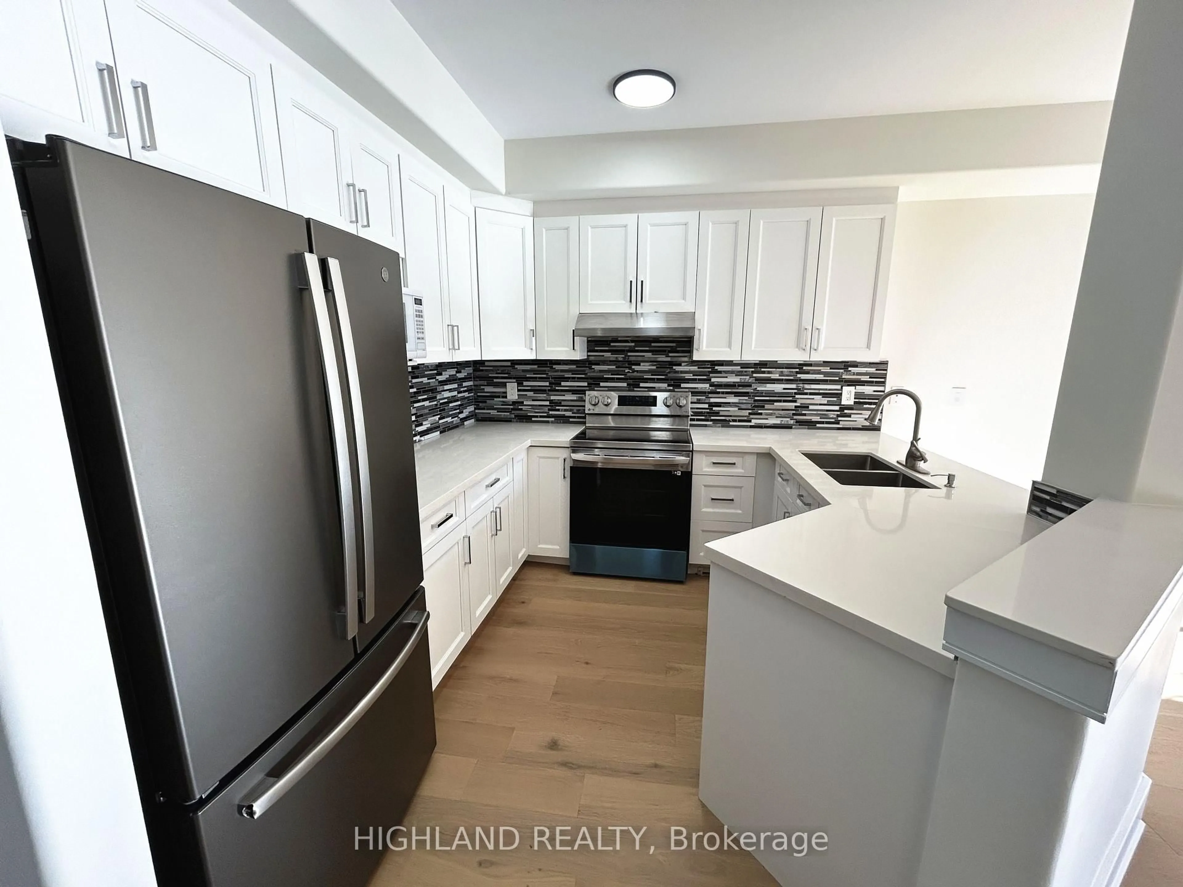 Unknown for 916 Golden Farmer Way, Mississauga Ontario L5W 1B4