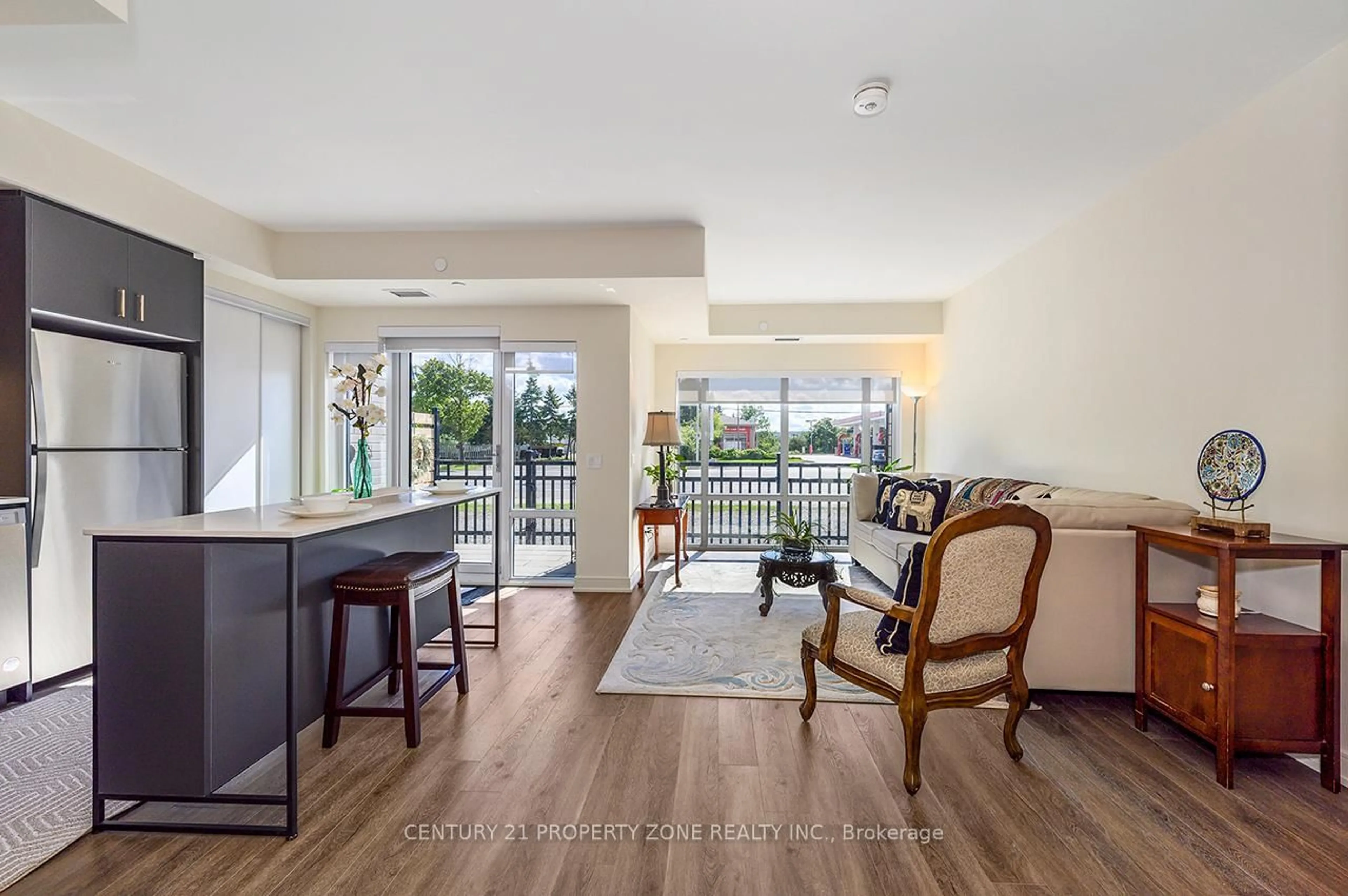 Unknown for 8010 Derry Rd #TH 105, Milton Ontario L9T 2X5