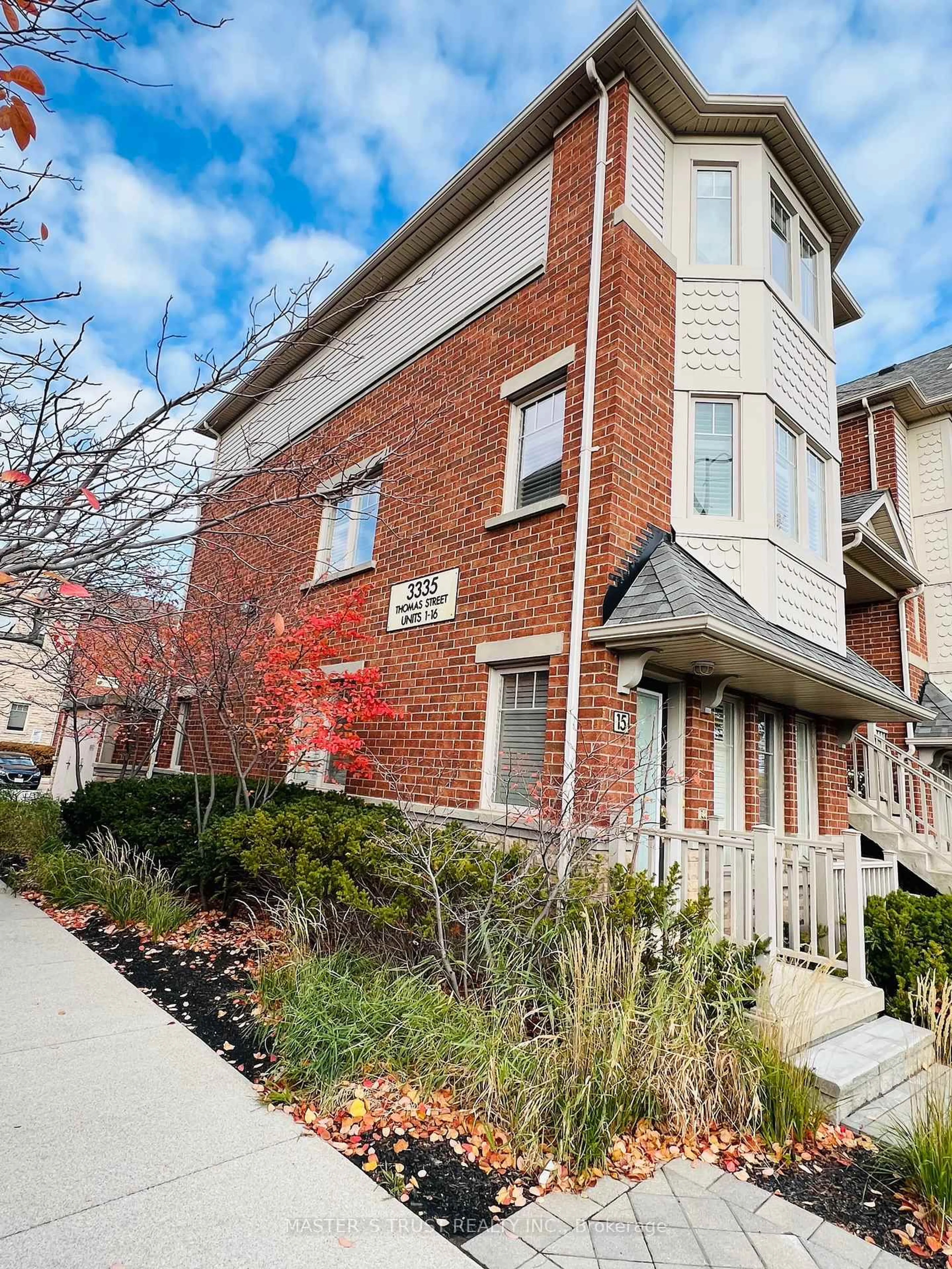 Home with brick exterior material, street for 3335 Thomas St #16, Mississauga Ontario L5M 0N7