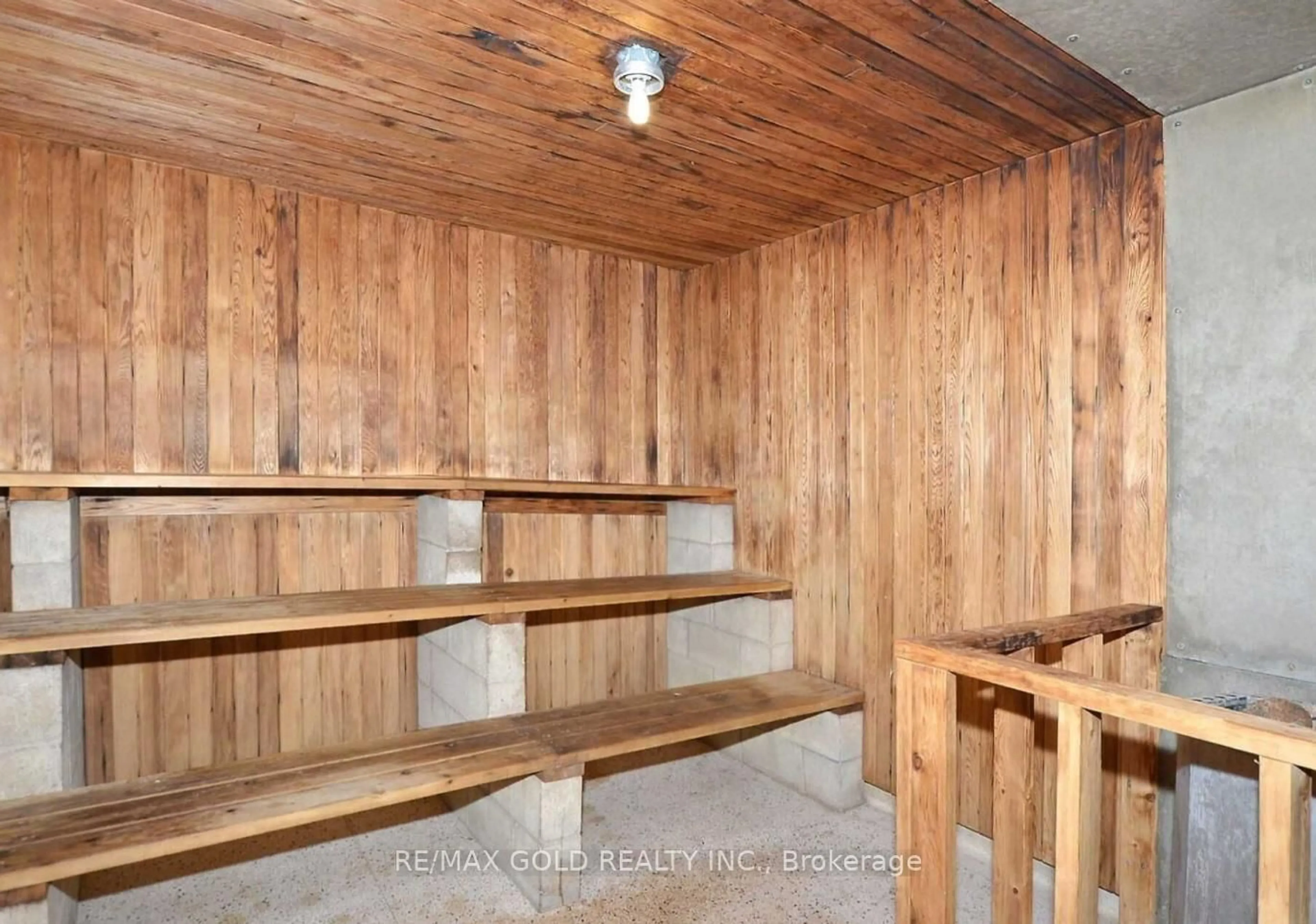 Unknown for 390 Dixon Rd #1603, Toronto Ontario M9R 1T4