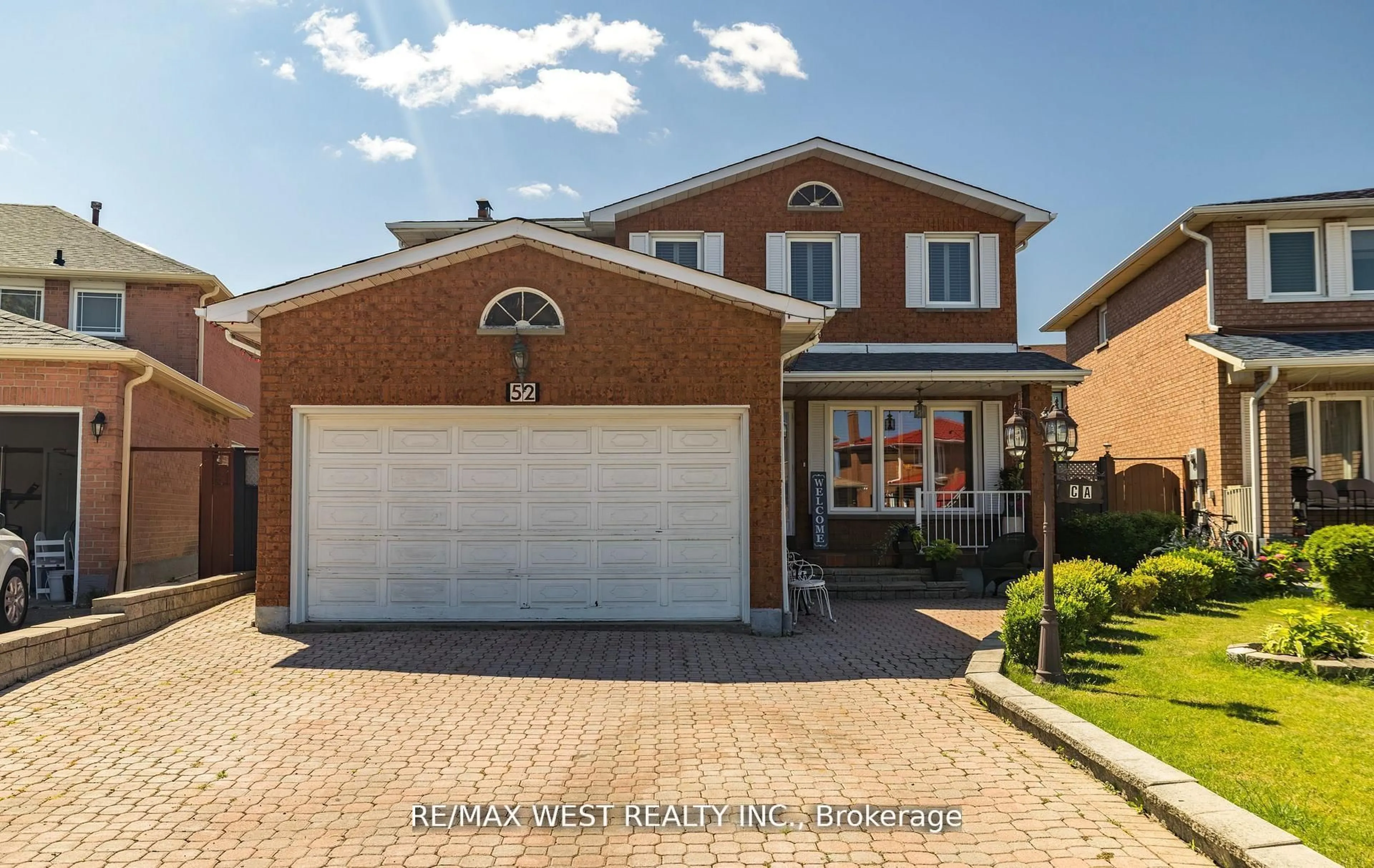 Home with brick exterior material, street for 52 Amantine Cres, Brampton Ontario L6W 4A1