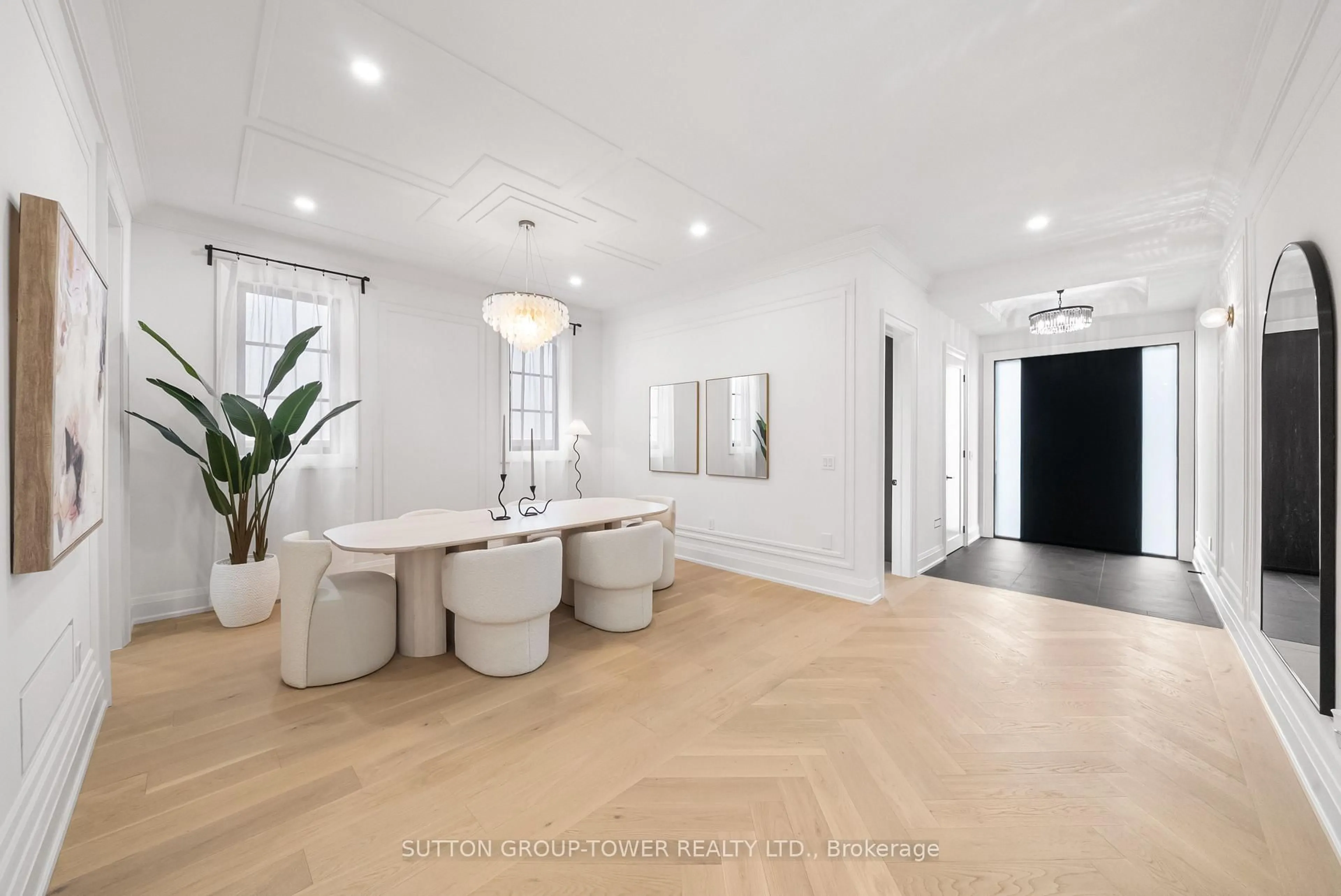 Unknown for 121 Edgecroft Rd, Toronto Ontario M8Z 2C2