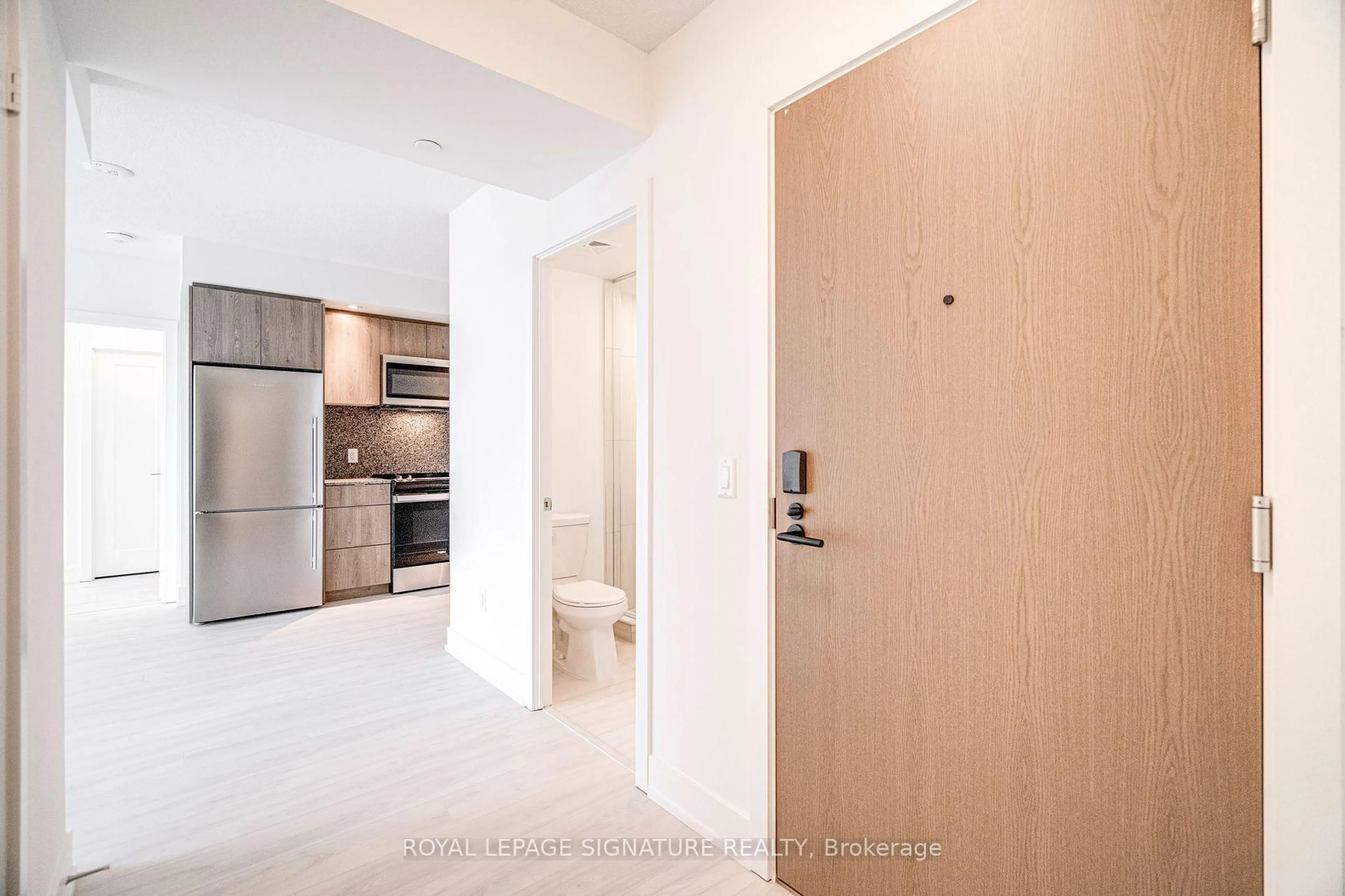 Unknown for 10 Eva Rd #2505, Toronto Ontario M9C 0B3