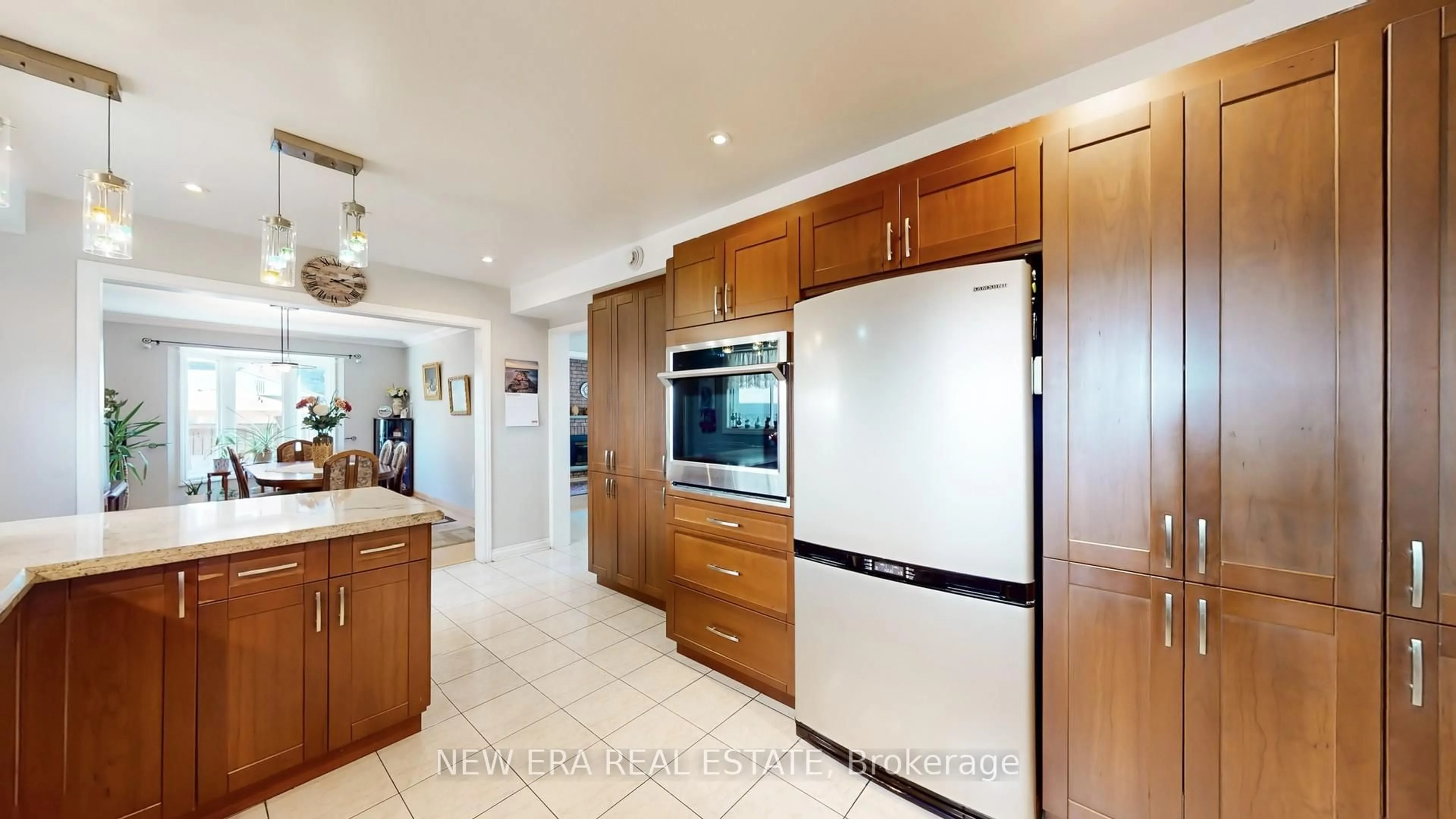 Unknown for 1380 Daniel Creek Rd, Mississauga Ontario L5V 1V3