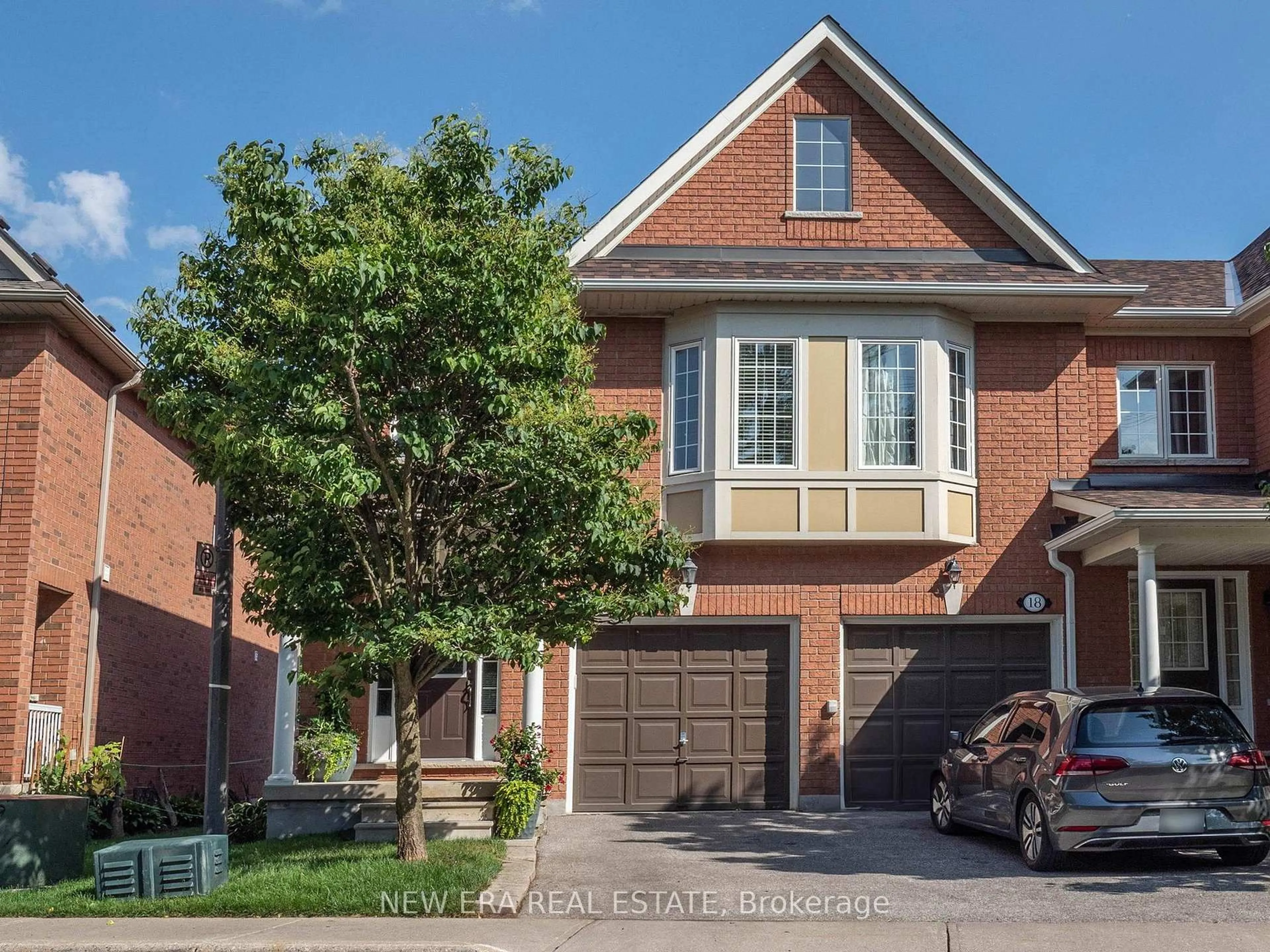 Home with brick exterior material, street for 7360 Zinnia Pl #16, Mississauga Ontario L5W 2A1