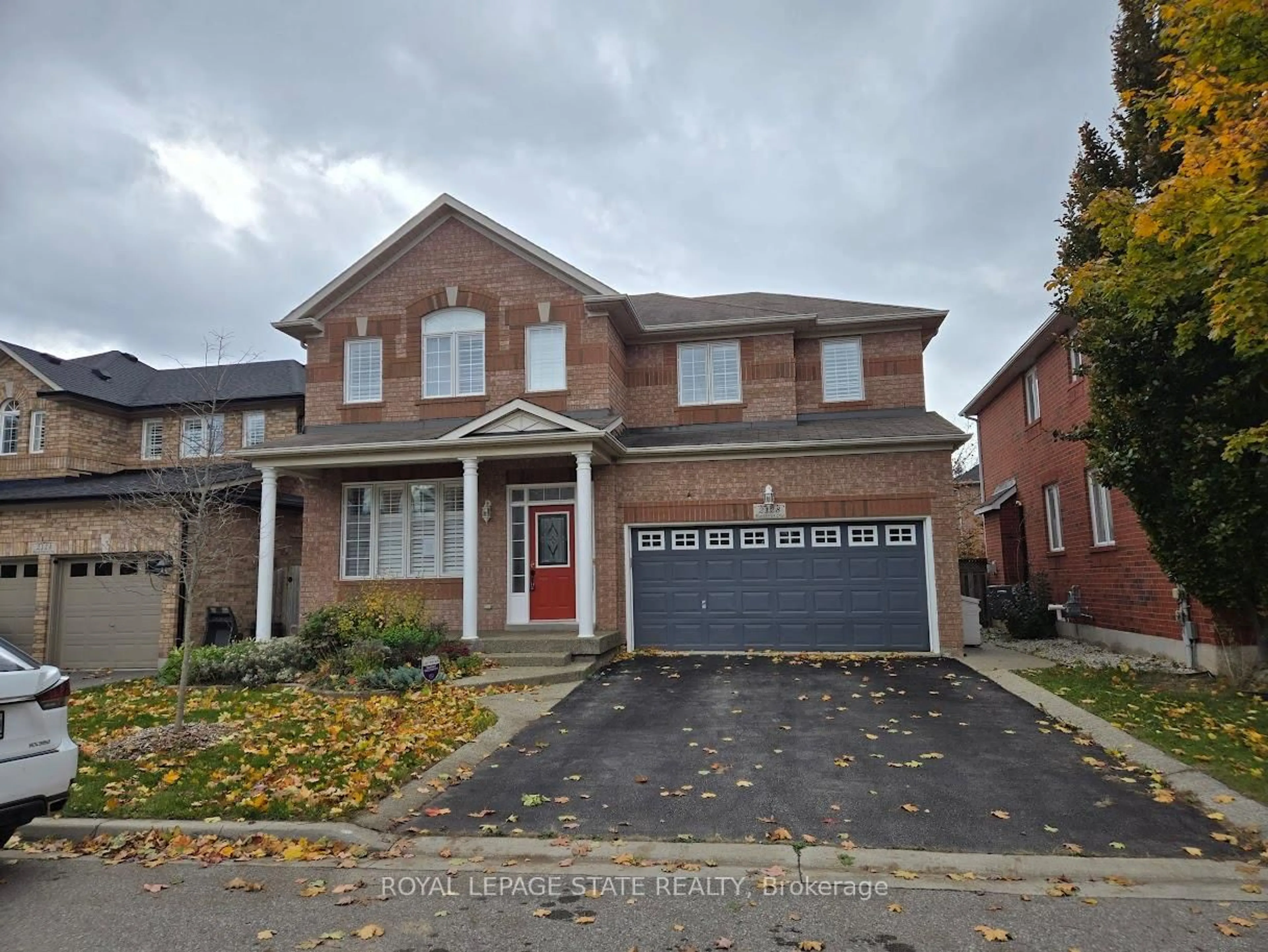 Home with brick exterior material, street for 2128 Blackforest Cres, Oakville Ontario L6M 4T7