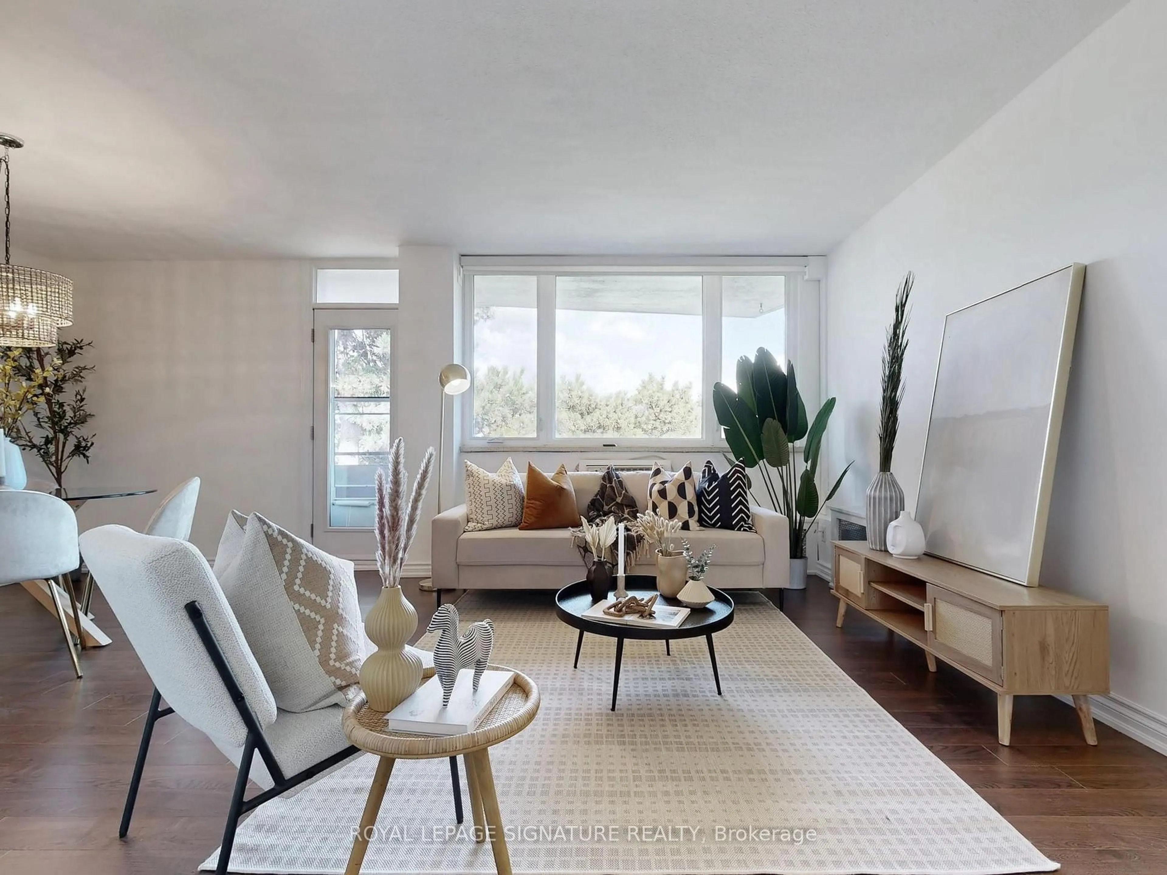 Living room with furniture, unknown for 80 Coe Hill Dr #PH09, Toronto Ontario M6S 3C9