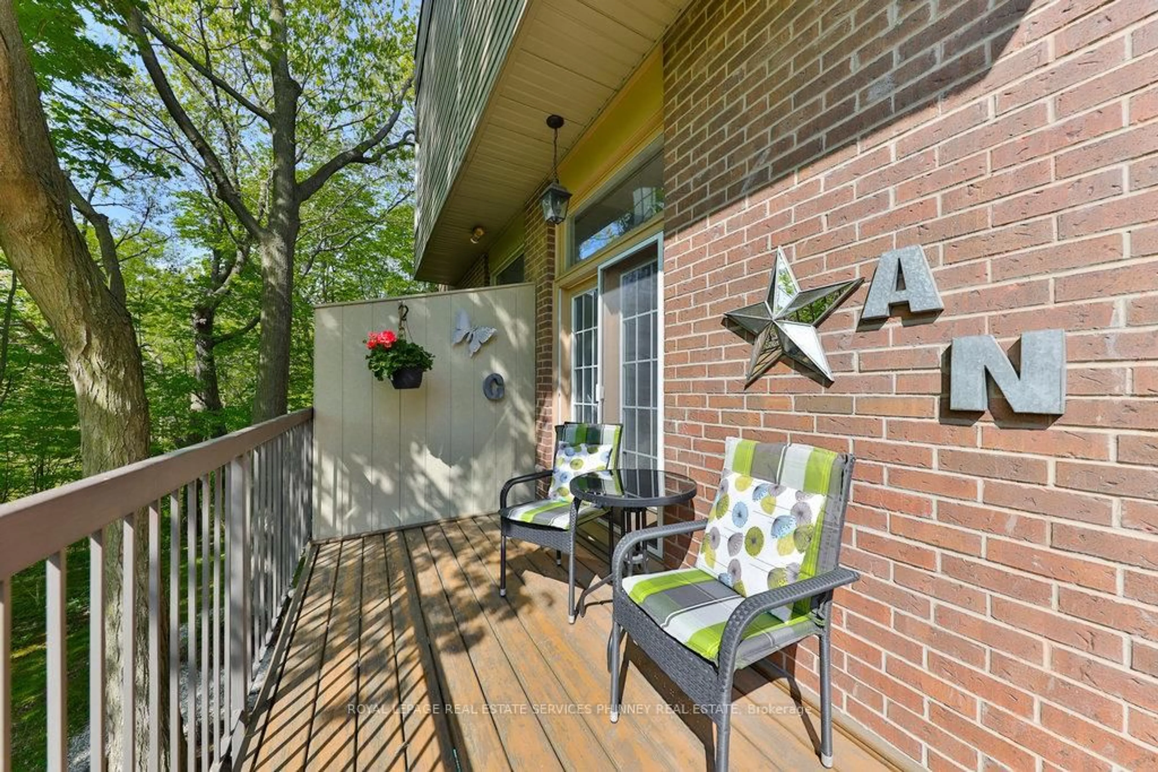 Patio, street for 1250 Marlborough Crt #27, Oakville Ontario L6H 2W7