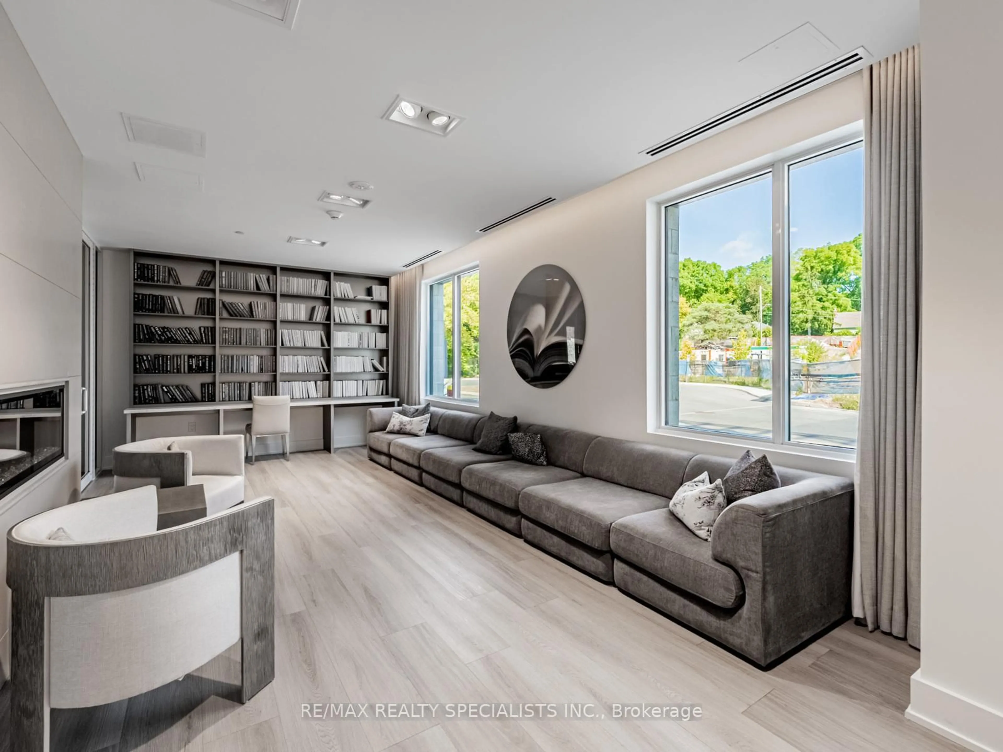 Living room with furniture, unknown for 42 MILL St #208, Halton Hills Ontario L7E 0P9