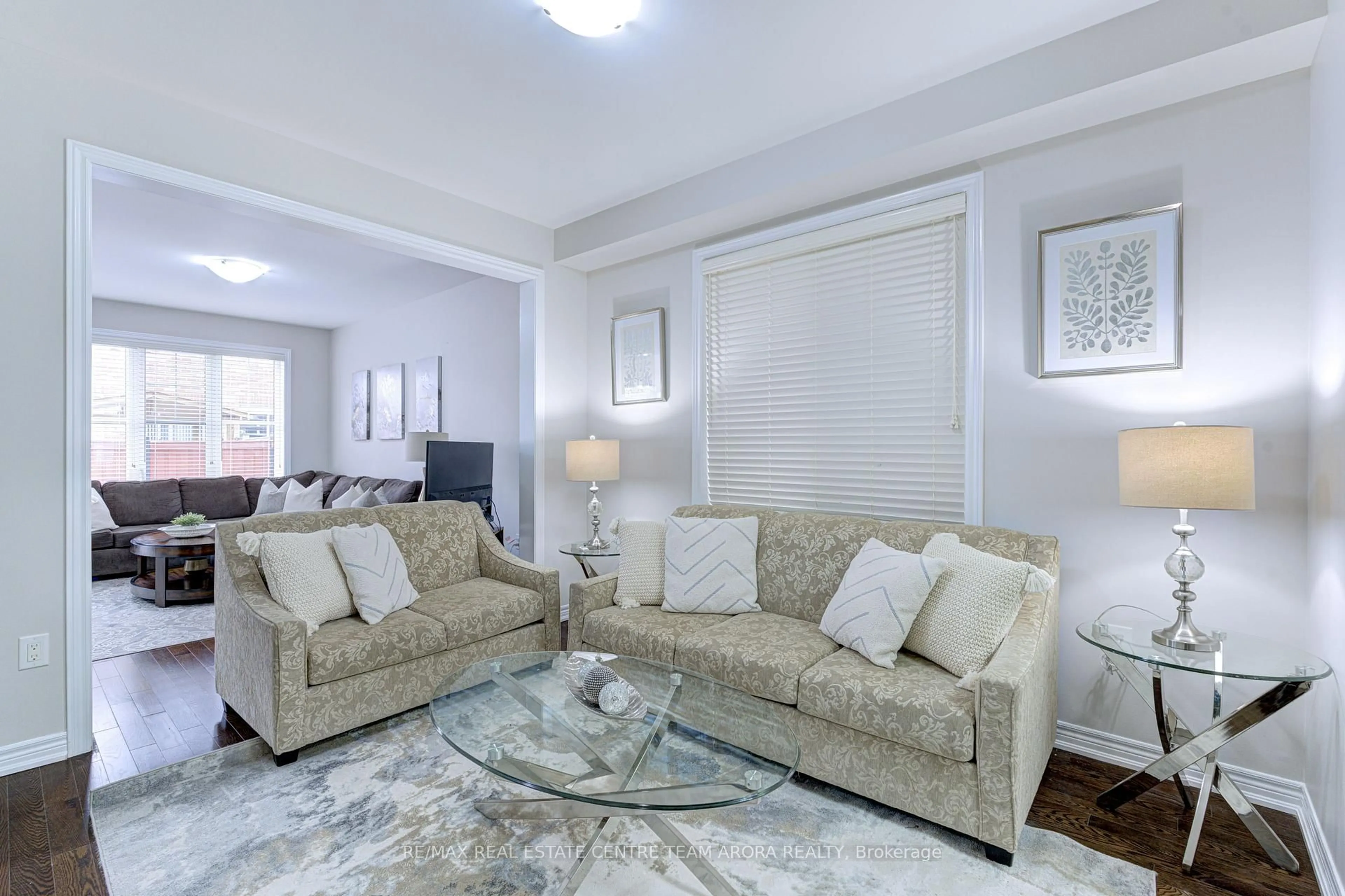 Living room with furniture, unknown for 66 Swanton Rd, Brampton Ontario L6X 0Y9