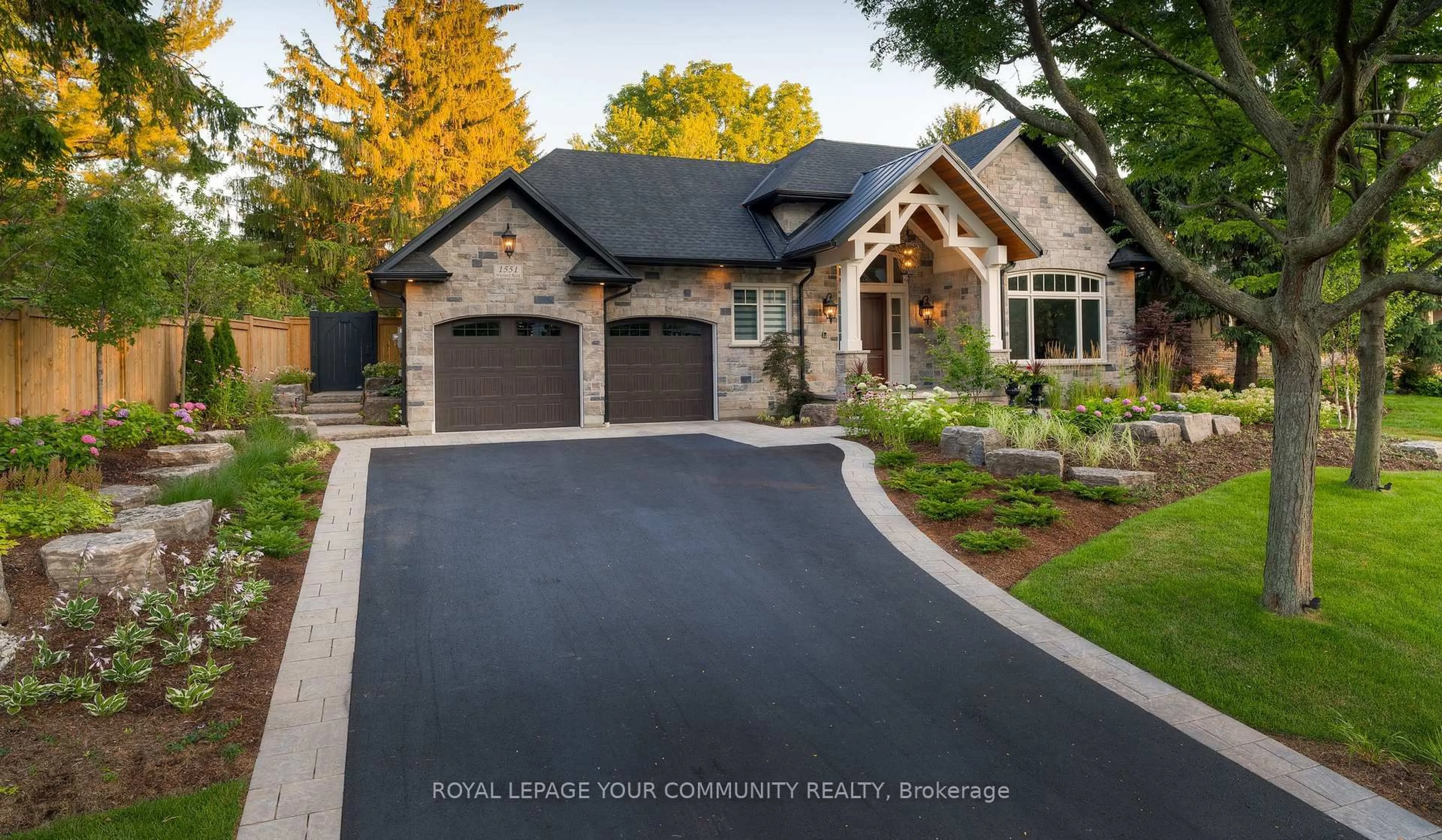 Home with brick exterior material, street for 1551 Warland Rd, Oakville Ontario L6L 1N4