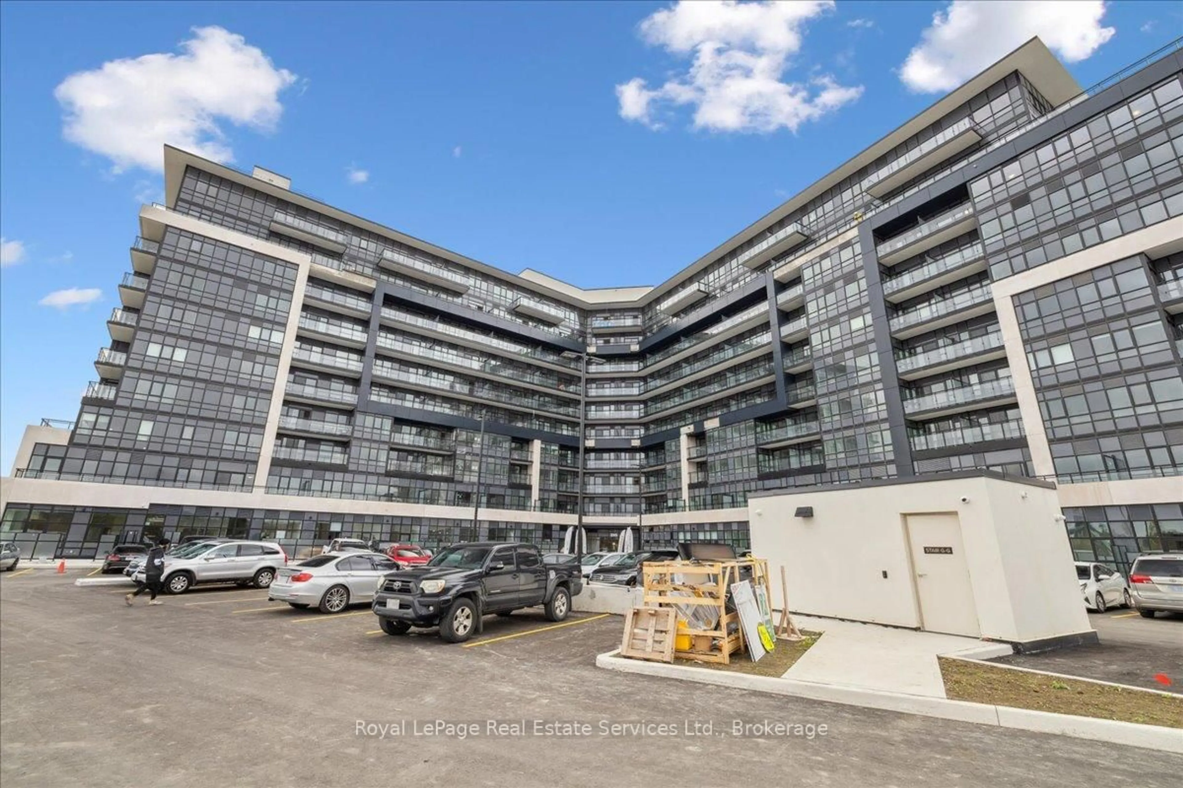 Unknown for 395 Dundas St #511, Oakville Ontario L6M 5R8