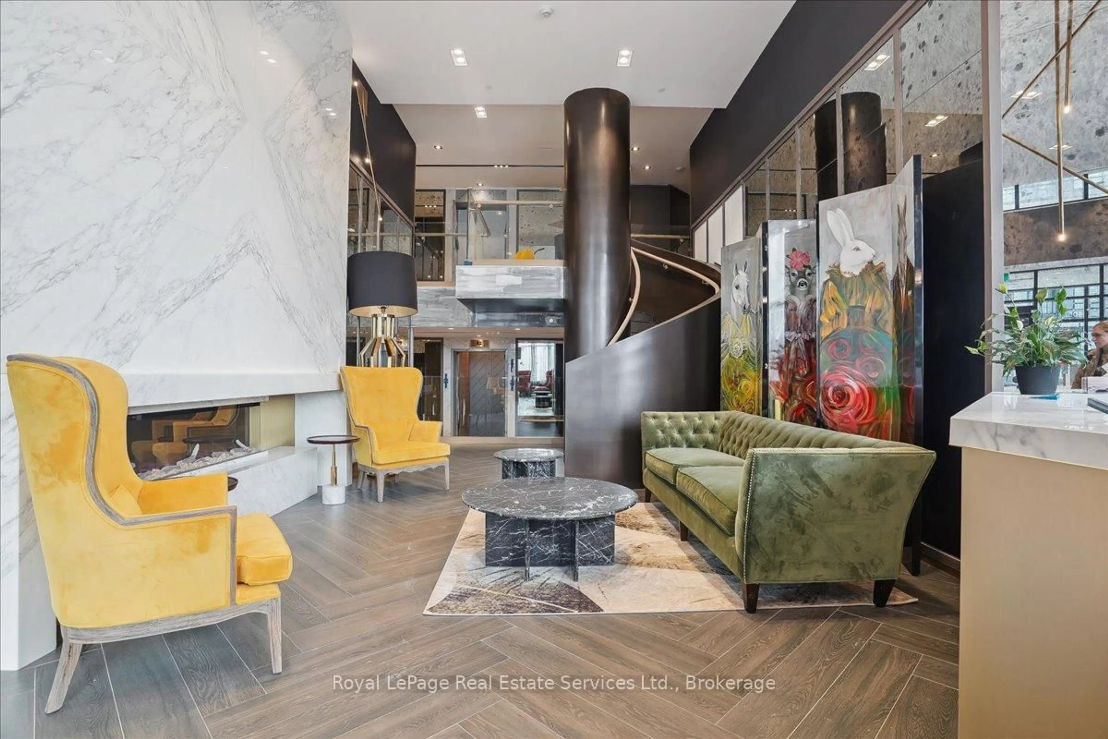 Lobby for 395 Dundas St #511, Oakville Ontario L6M 5R8