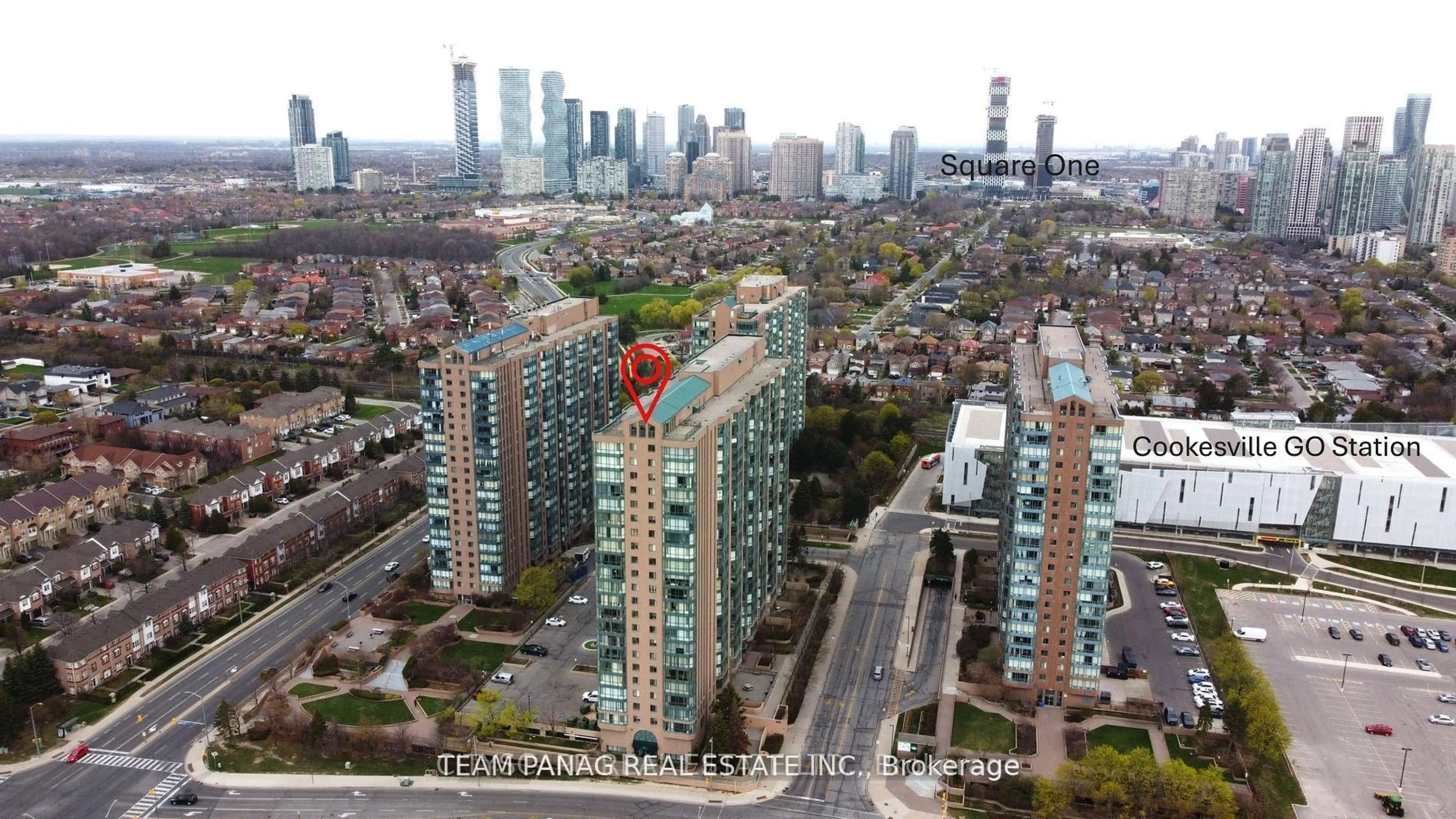 A pic from outside/outdoor area/front of a property/back of a property/a pic from drone, city buildings view from balcony for 145 Hillcrest Ave #303, Mississauga Ontario L5B 3Z1