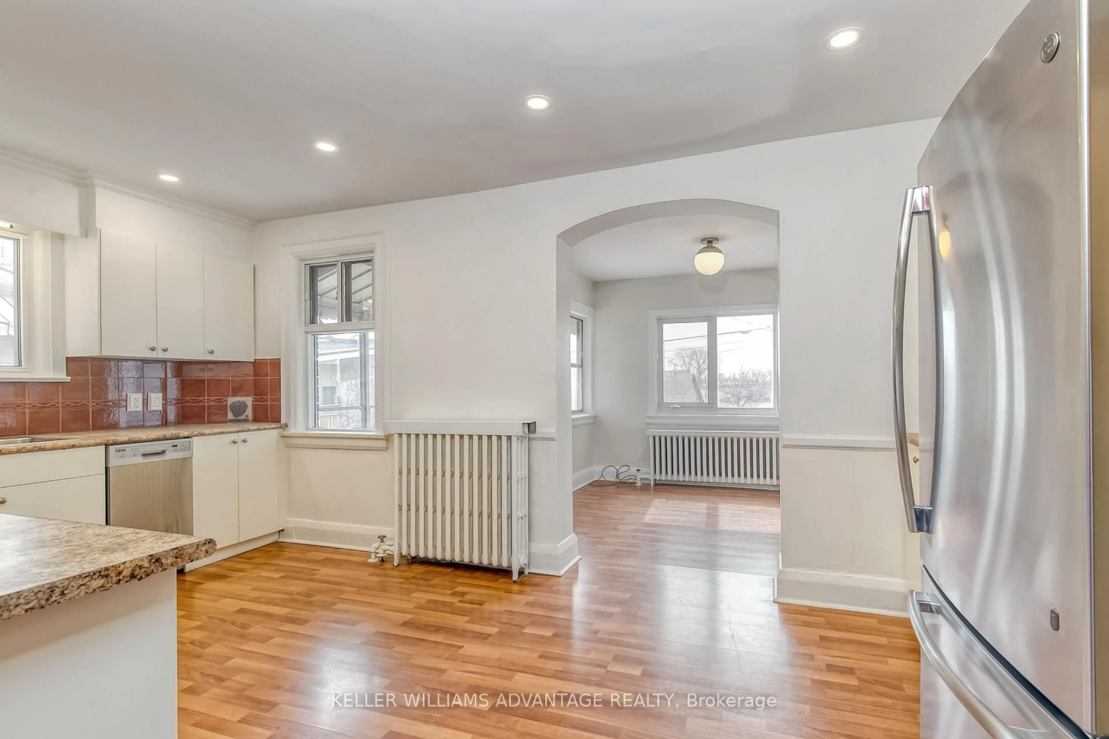 Unknown for 1837 Davenport Rd, Toronto Ontario M6N 1B8