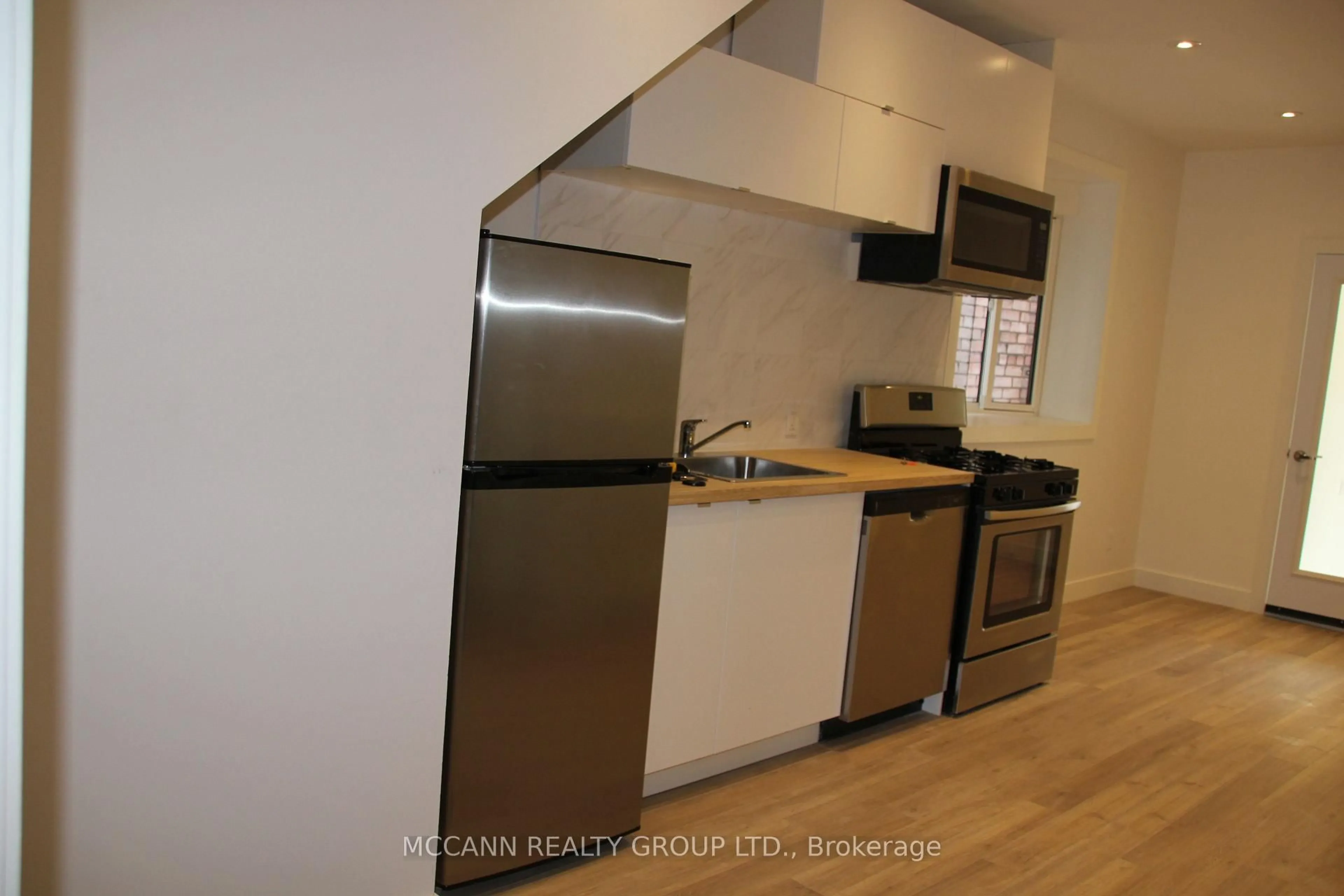 Standard kitchen, unknown for 151 Wallace Ave, Toronto Ontario M6H 1V1