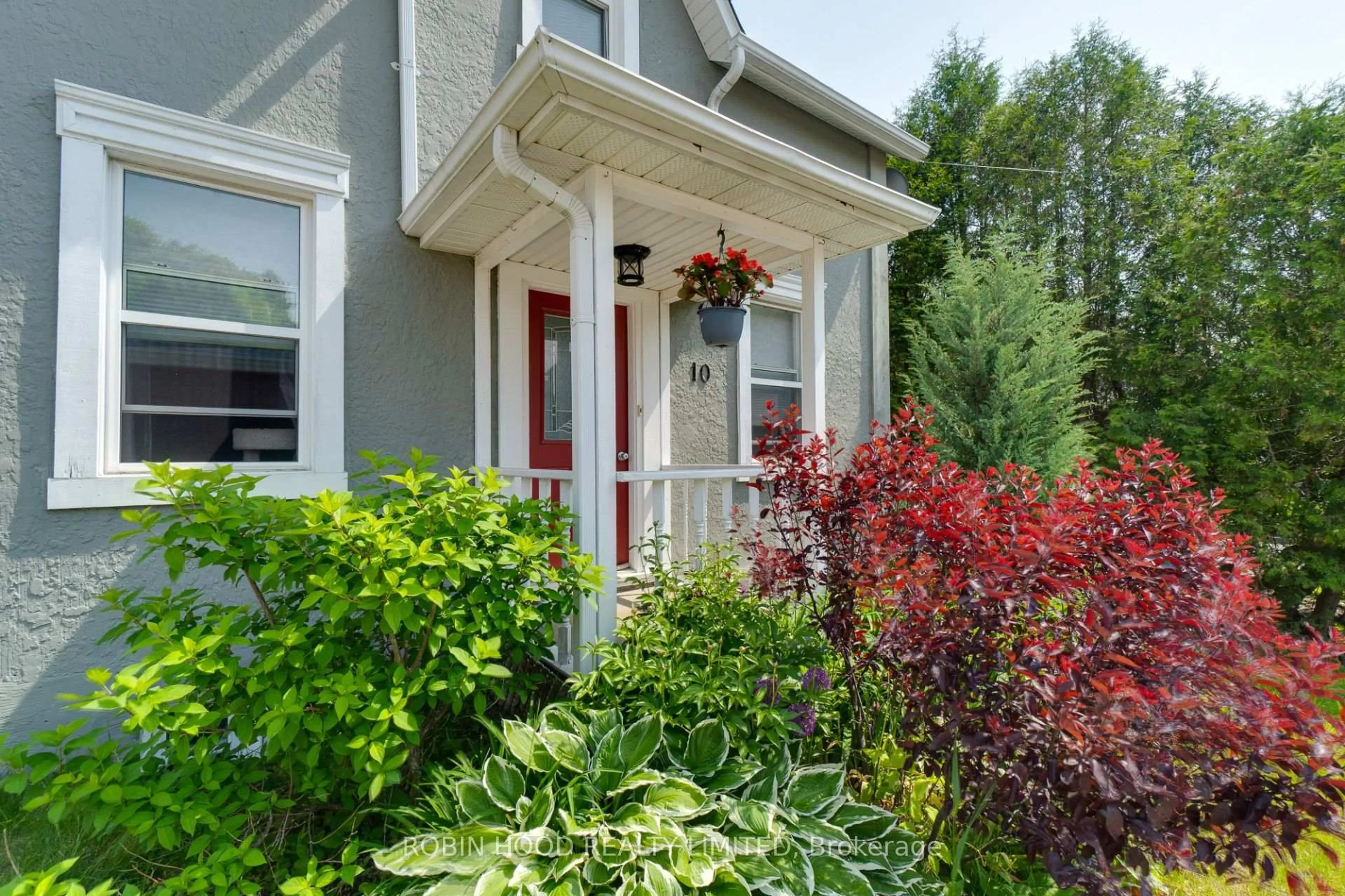 Unknown for 10 Knox St, Halton Hills Ontario L7J 1C7