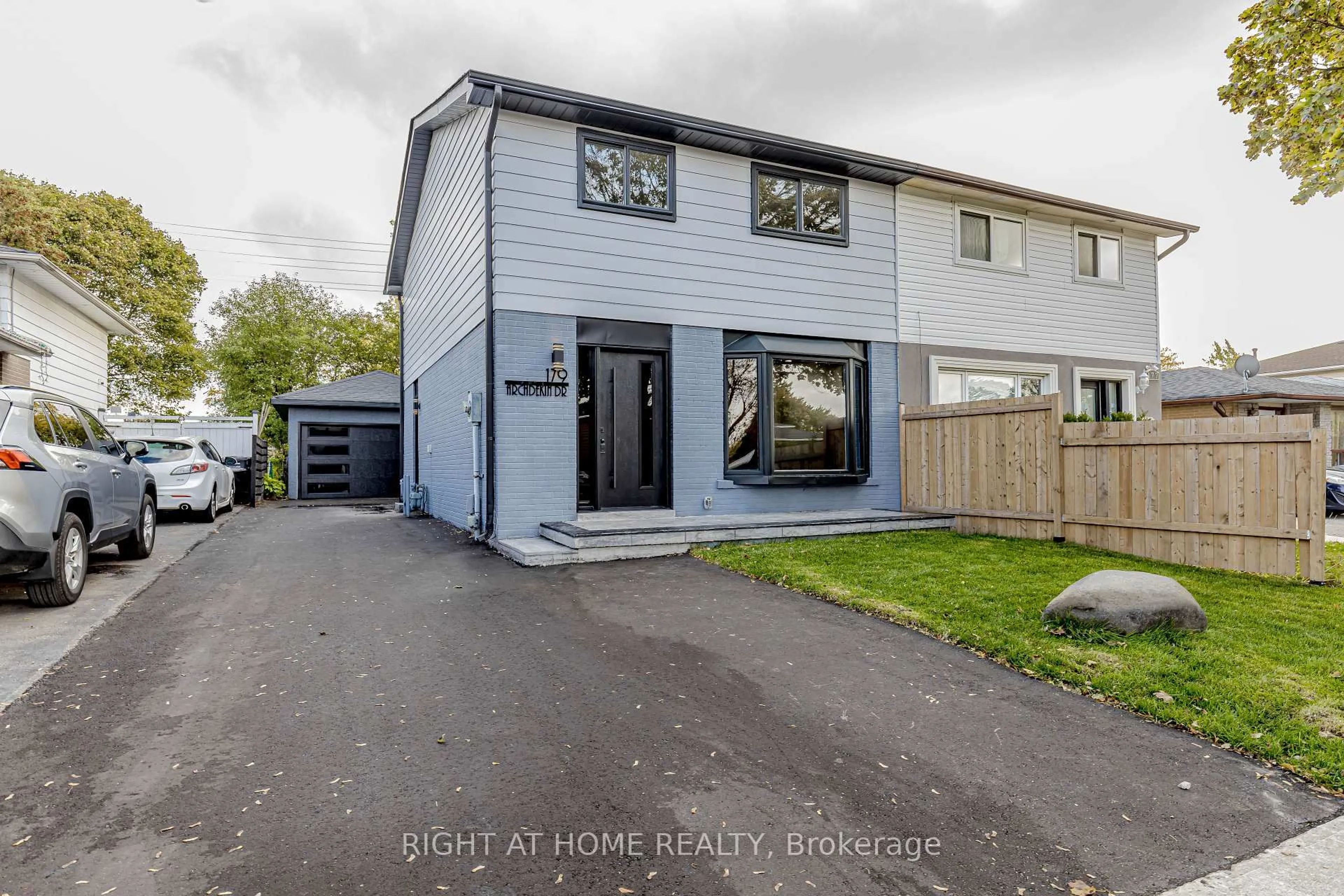 A pic from outside/outdoor area/front of a property/back of a property/a pic from drone, street for 179 Archdekin Dr, Brampton Ontario L6V 1Y8