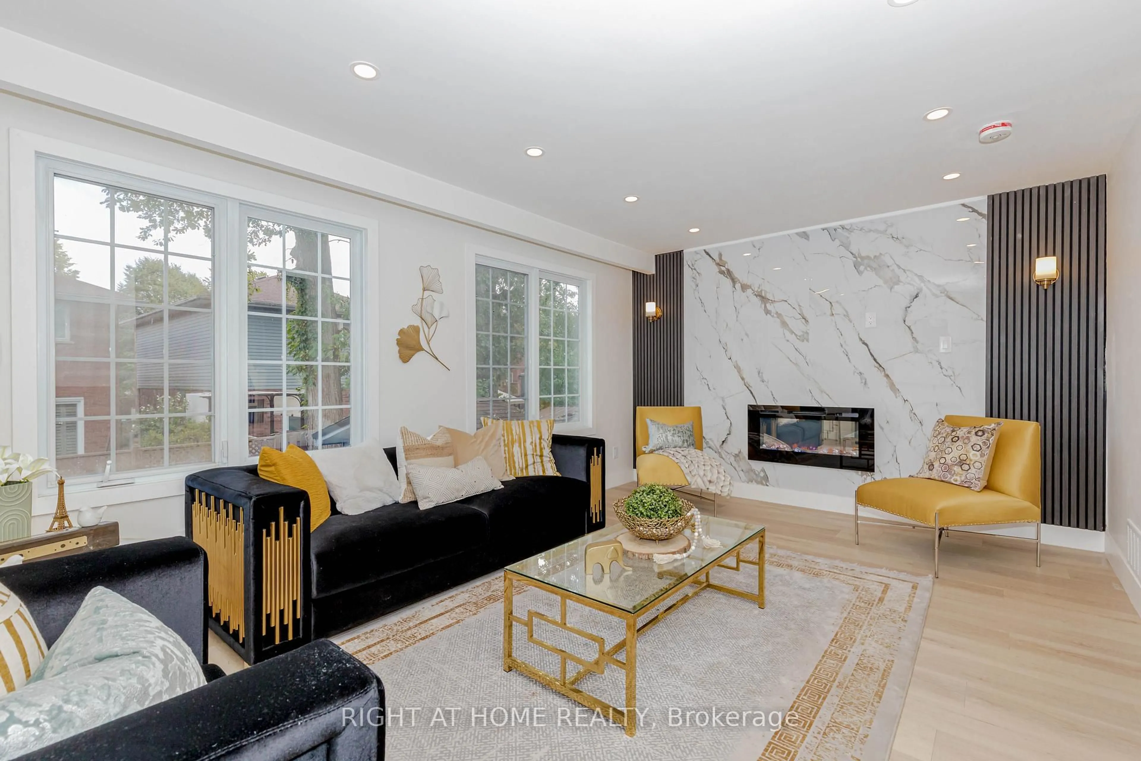 Living room with furniture, ceramic/tile floor for 6 Bryant Crt, Brampton Ontario L6X 2T1