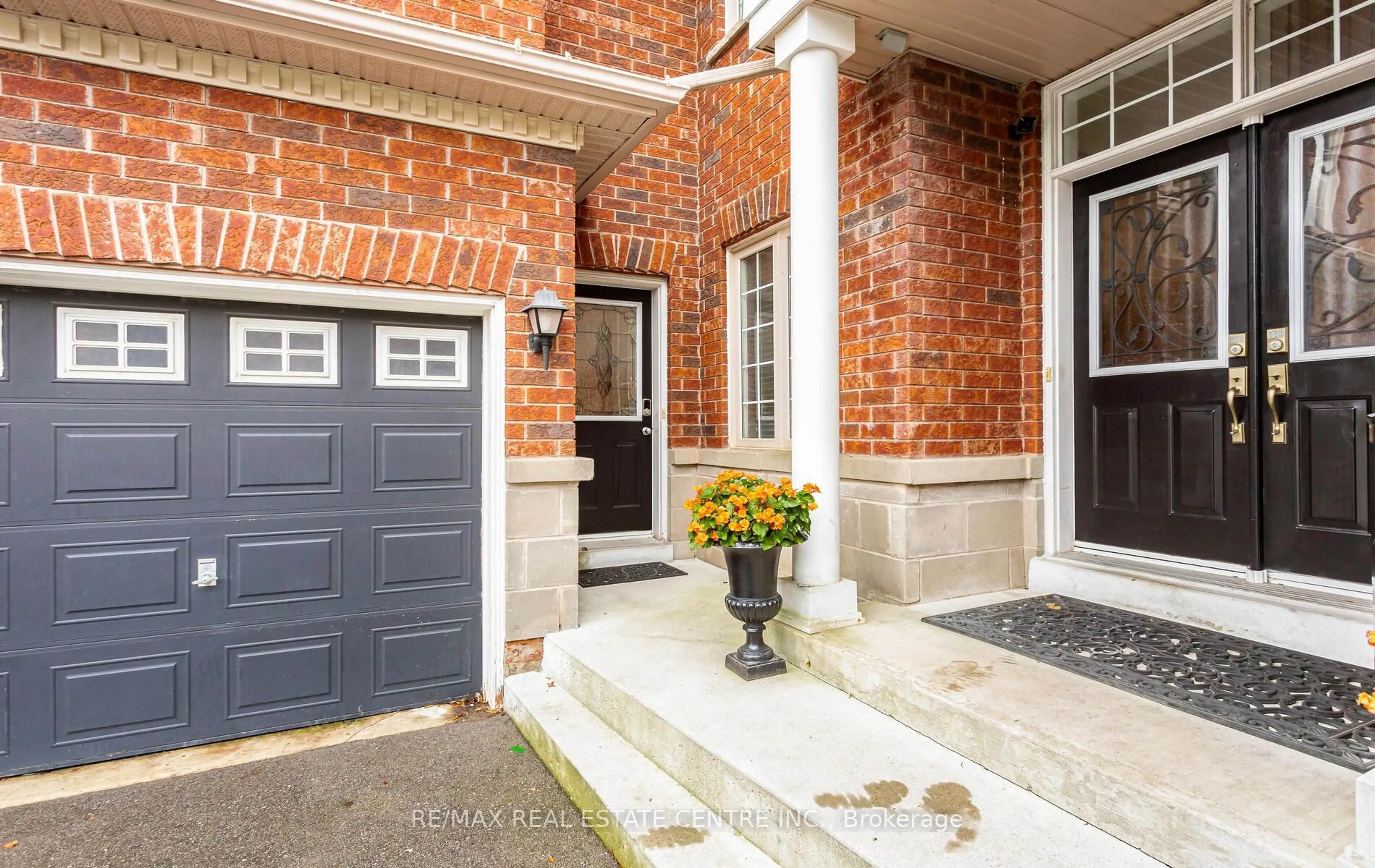 Home with brick exterior material, street for 26 Saint Hubert Dr, Brampton Ontario L6P 1V7