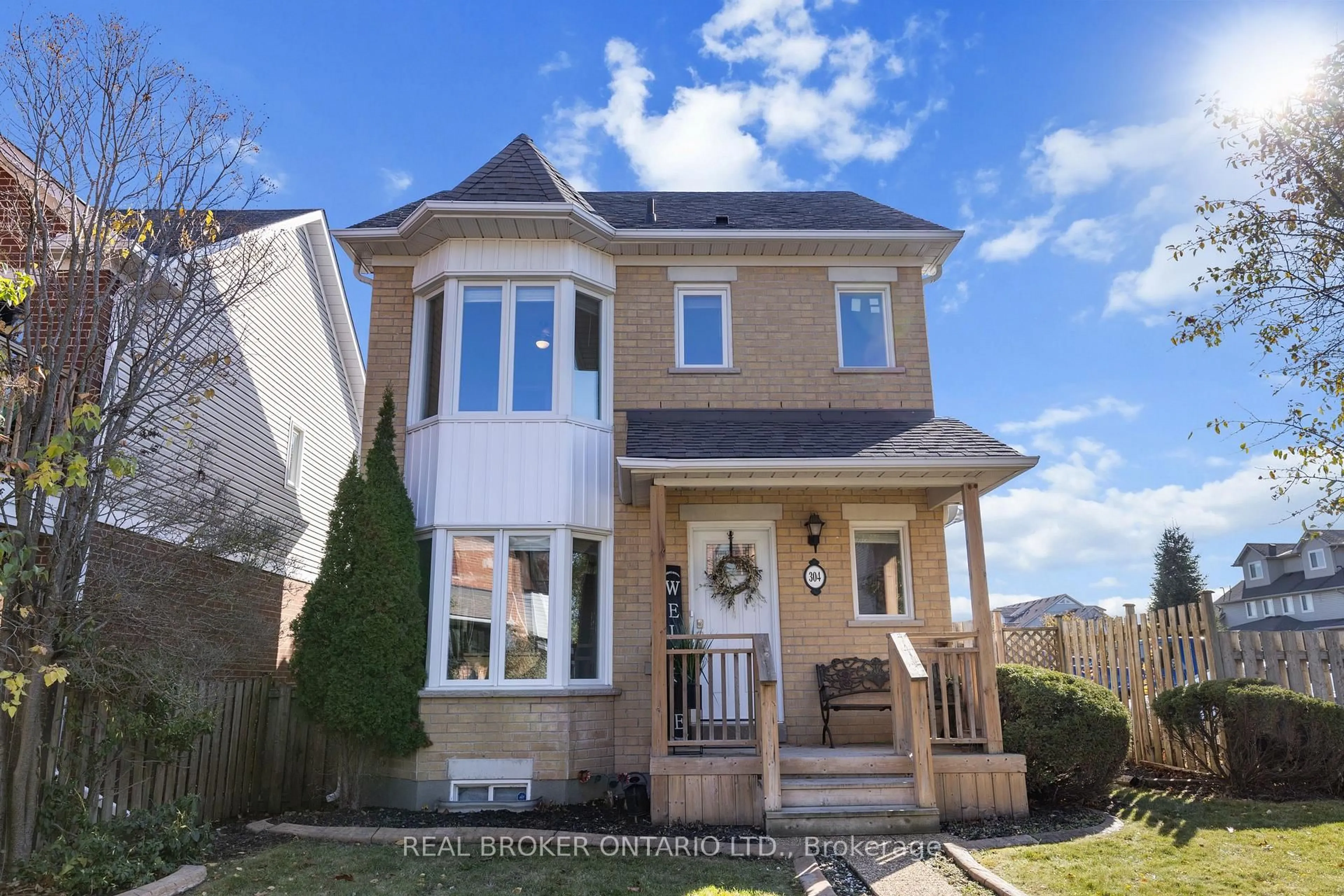 Home with brick exterior material, street for 304 Dogwood St, Orangeville Ontario L9W 4Z7