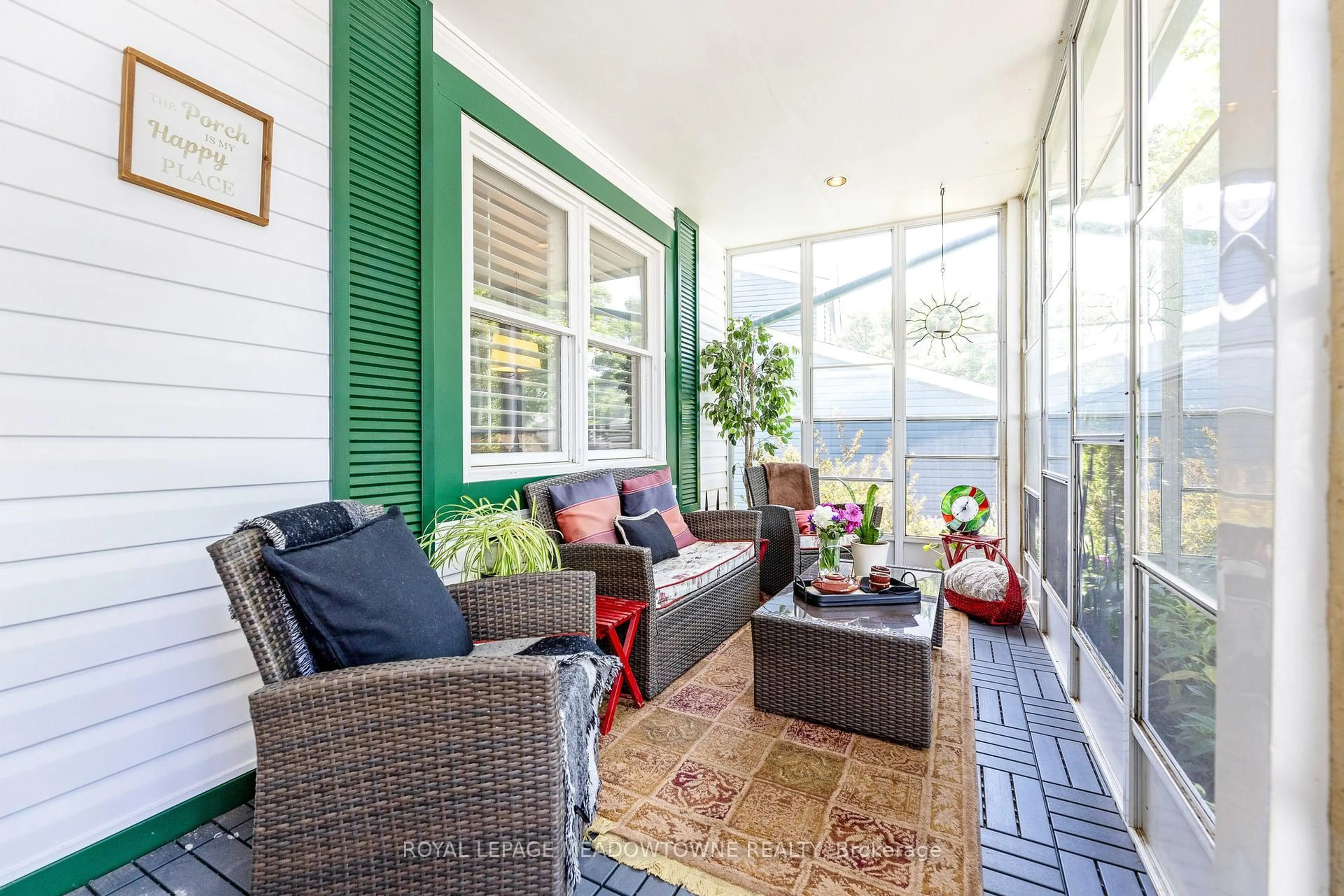 Patio, water/lake/river/ocean view for 13 Blueridge Sq, Brampton Ontario L6Z 1A2