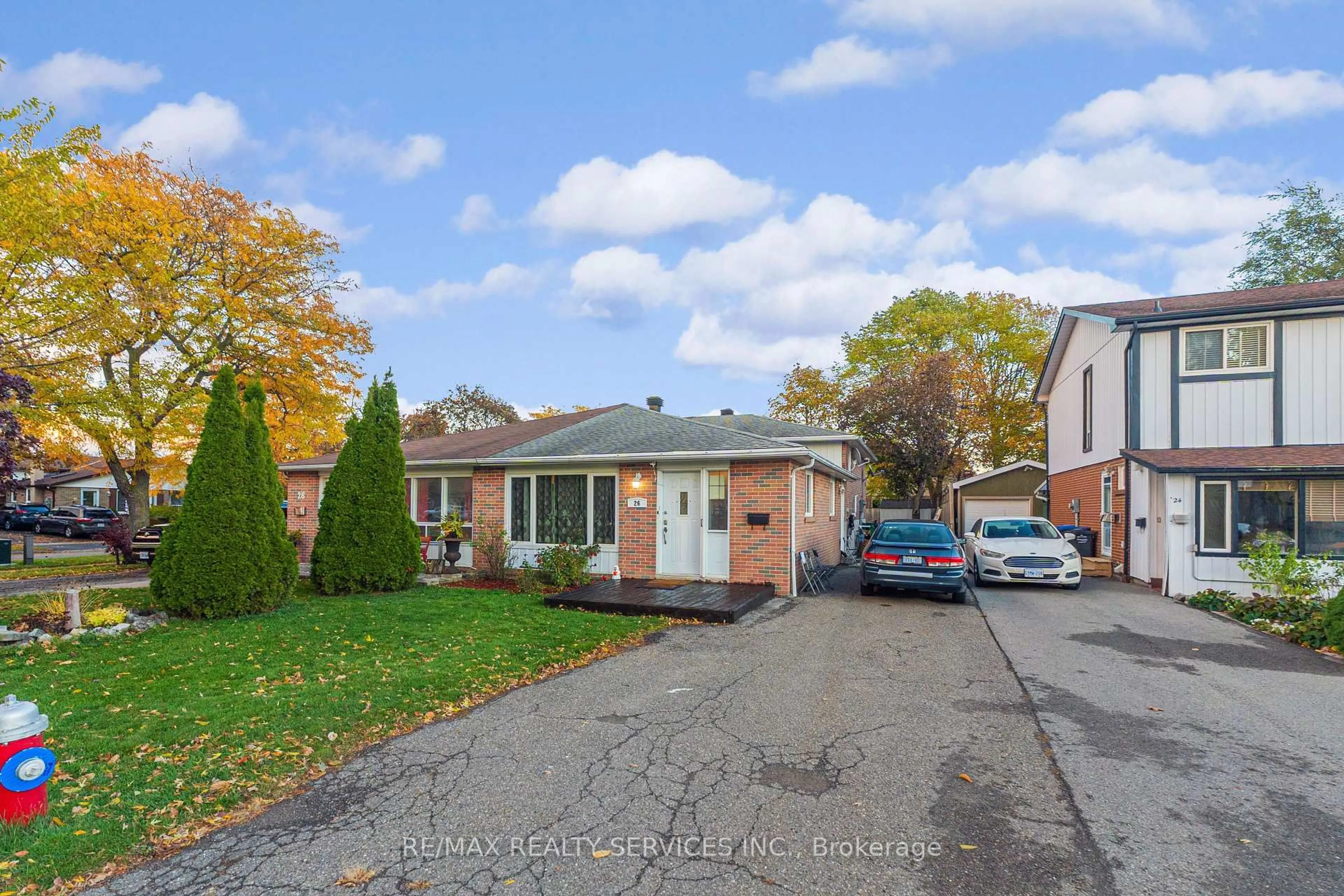 Unknown for 26 Lambton Crt, Brampton Ontario L6V 2A9