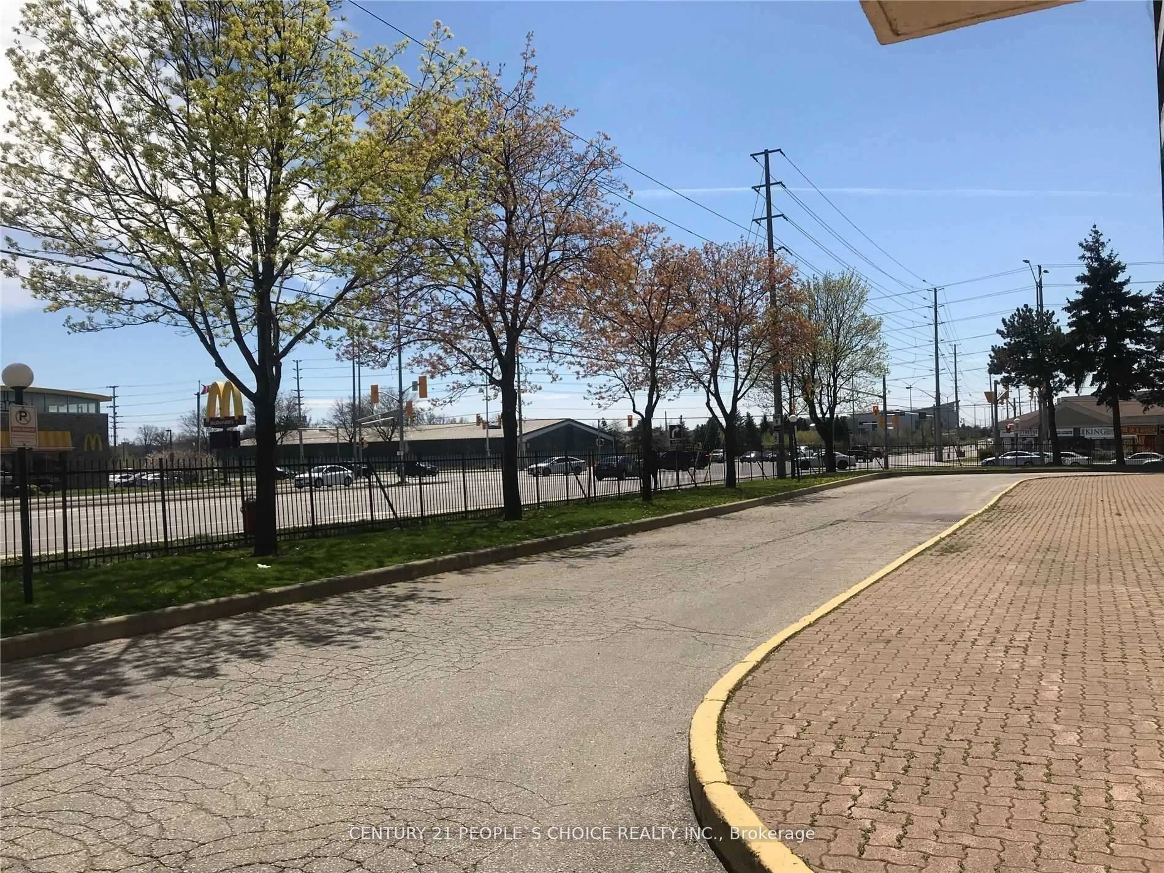 A pic from outside/outdoor area/front of a property/back of a property/a pic from drone, street for 3533 Derry Rd #801, Mississauga Ontario L4T 1B1