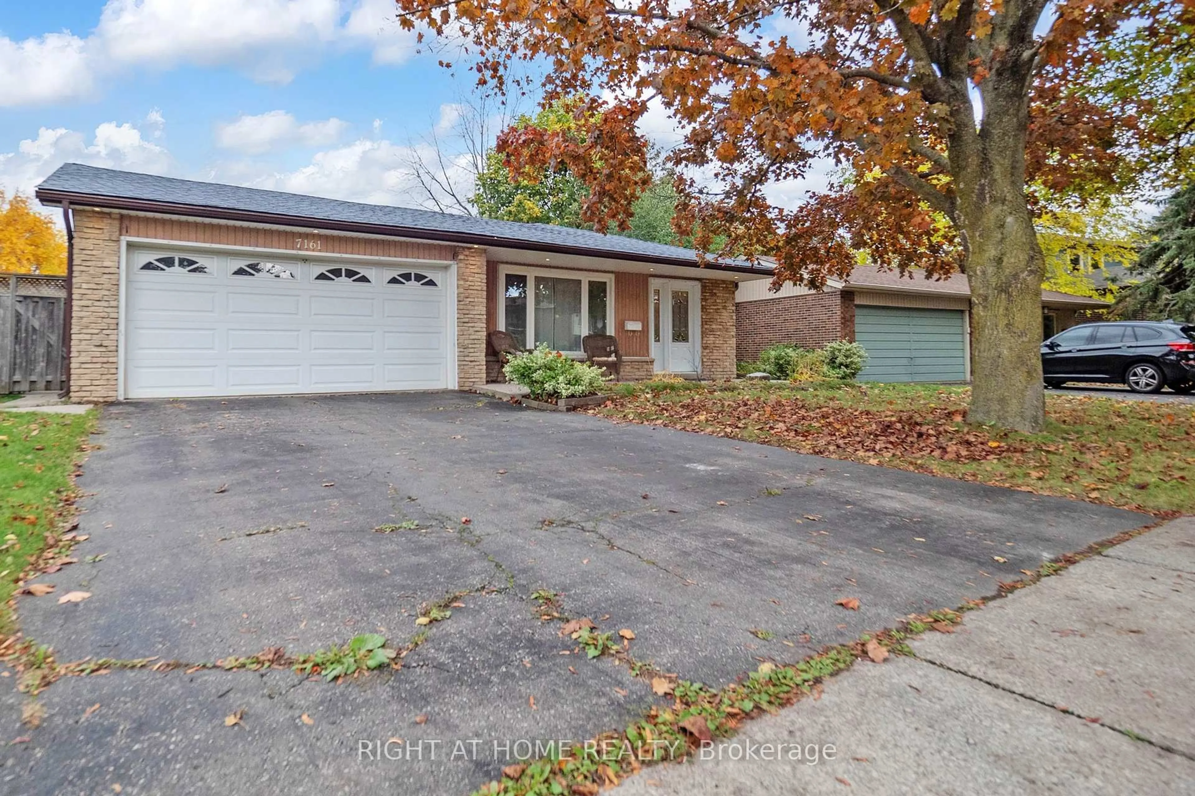 Home with brick exterior material, street for 7161 Tamar Rd, Mississauga Ontario L5N 1Y7