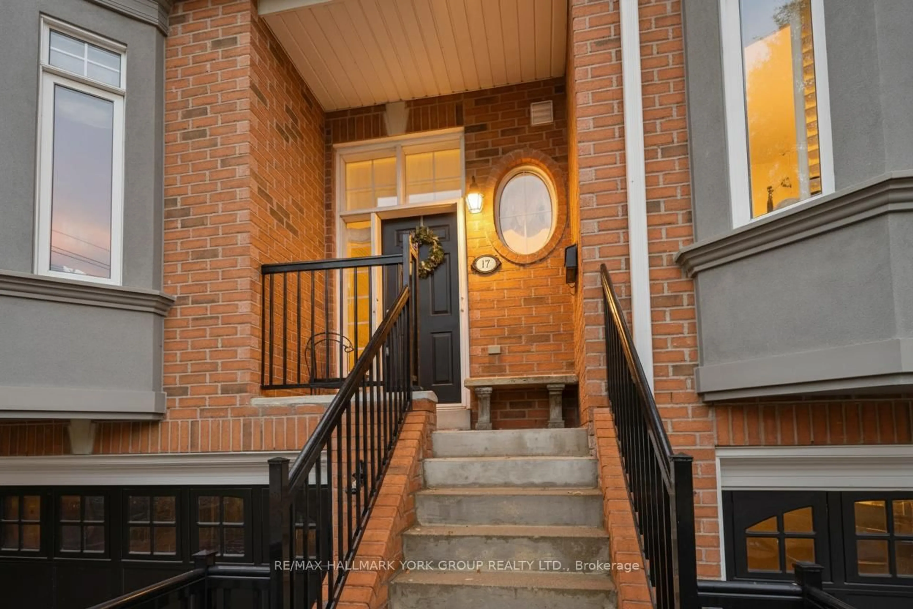 Unknown for 85 Church St #17, Mississauga Ontario L5M 1M6