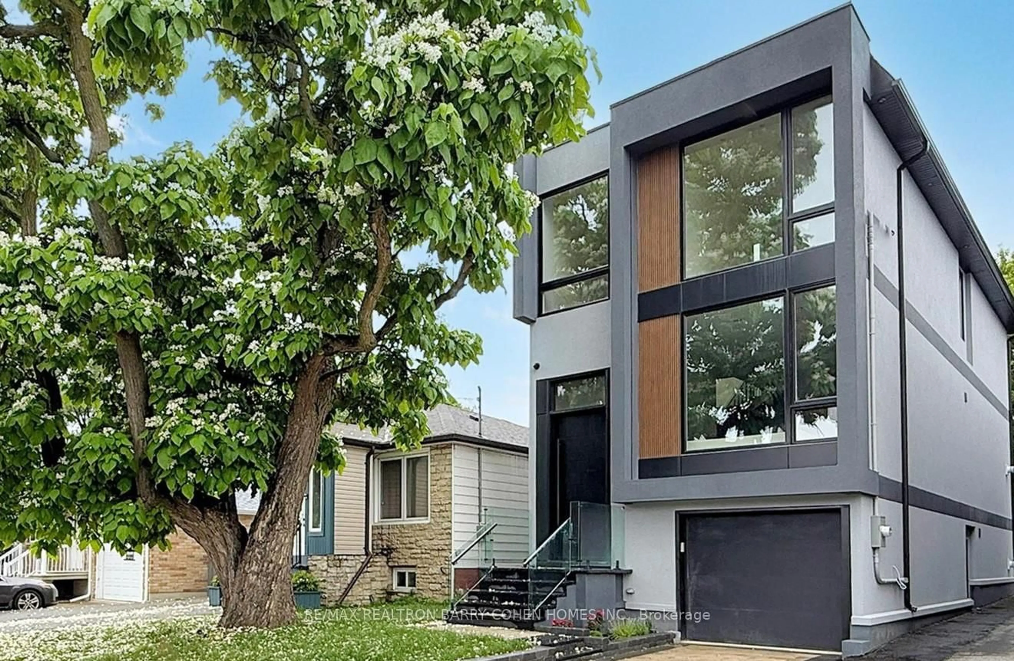 Home with brick exterior material, street for 112 Newcastle St, Toronto Ontario M8Z 1C8