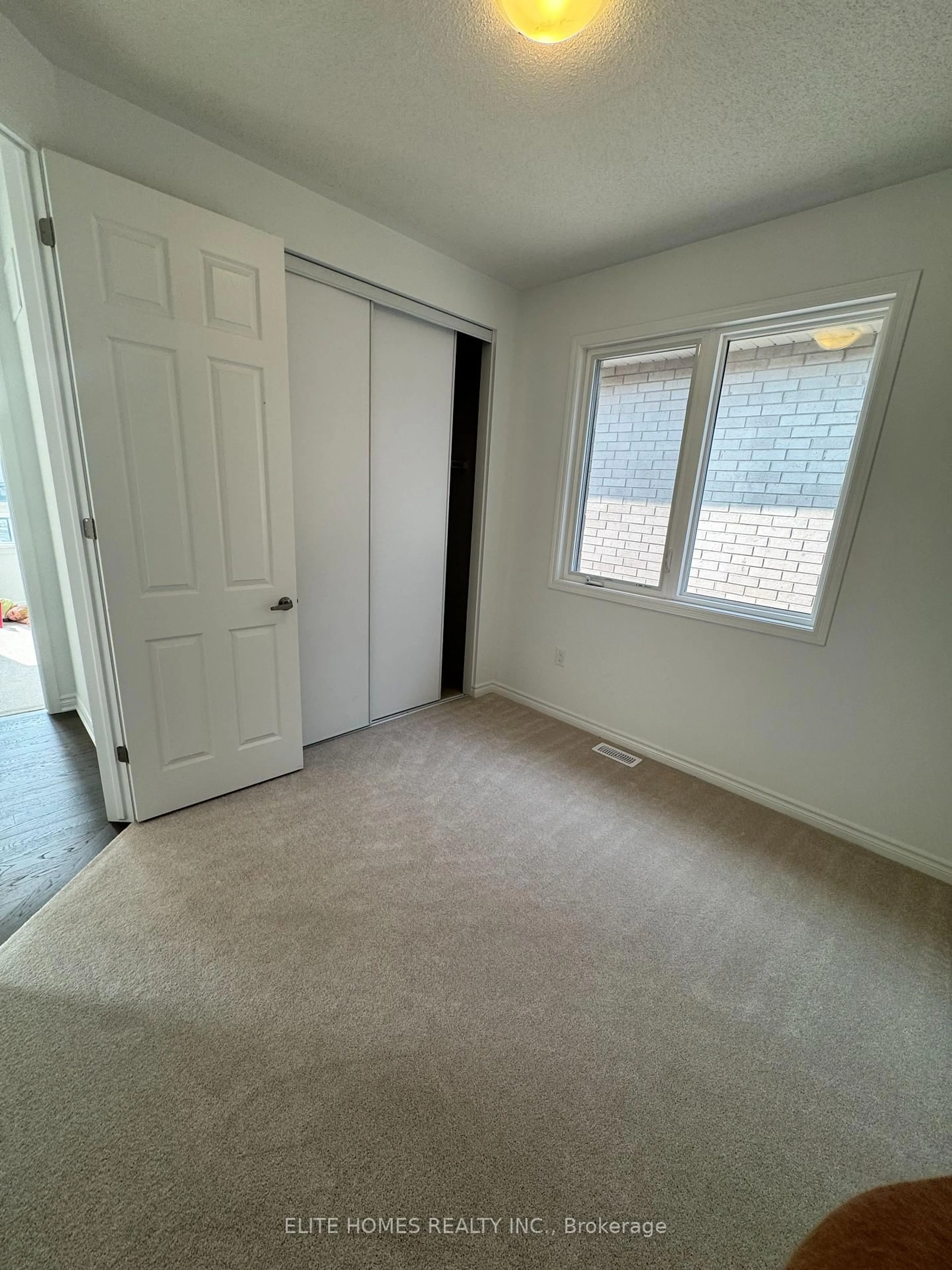 A pic of a room for 277 Marigold Crt, Milton Ontario L9T 2X5