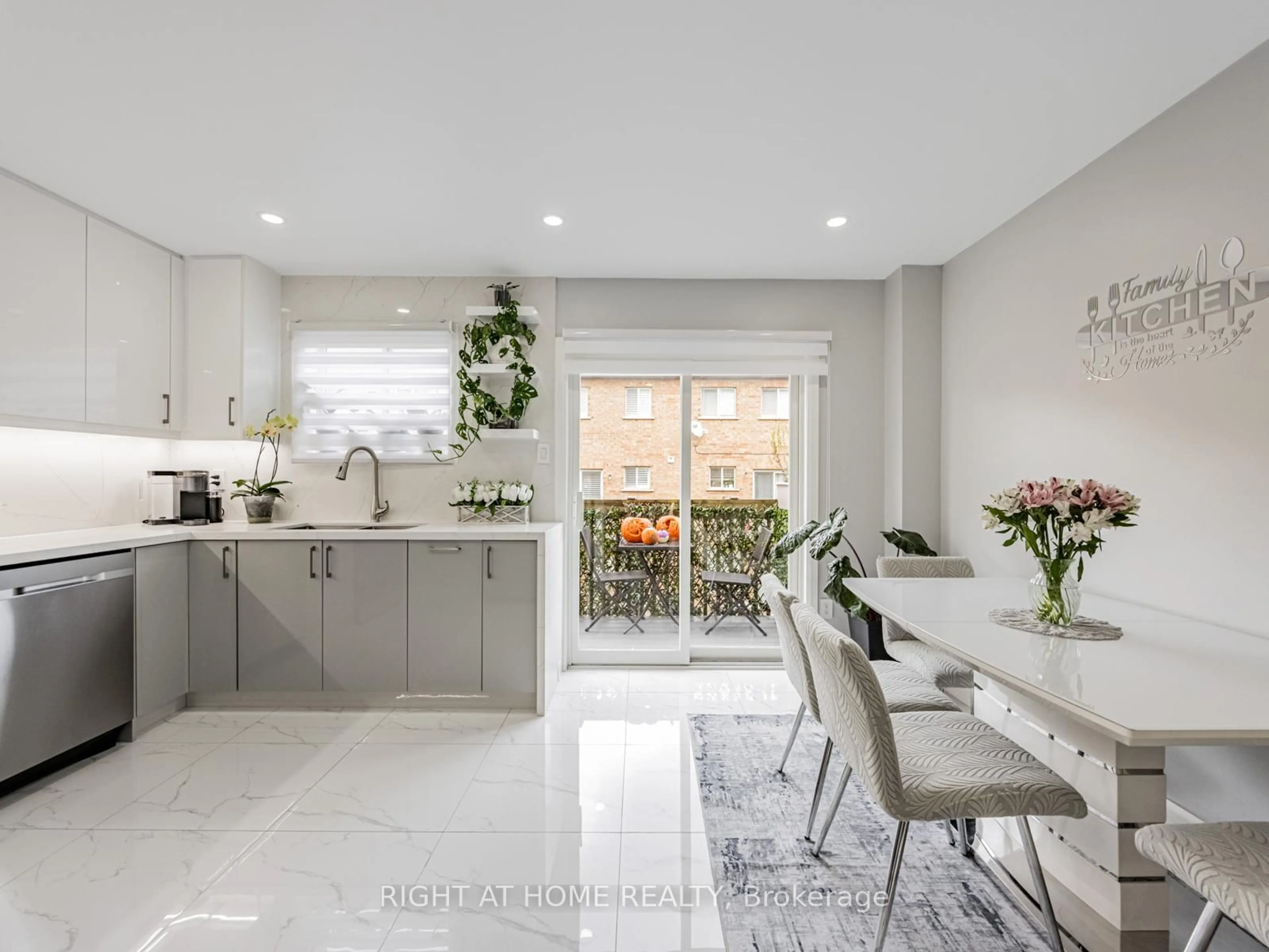 Contemporary kitchen, ceramic/tile floor for 601 Shoreline Dr #105, Mississauga Ontario L5B 4K8