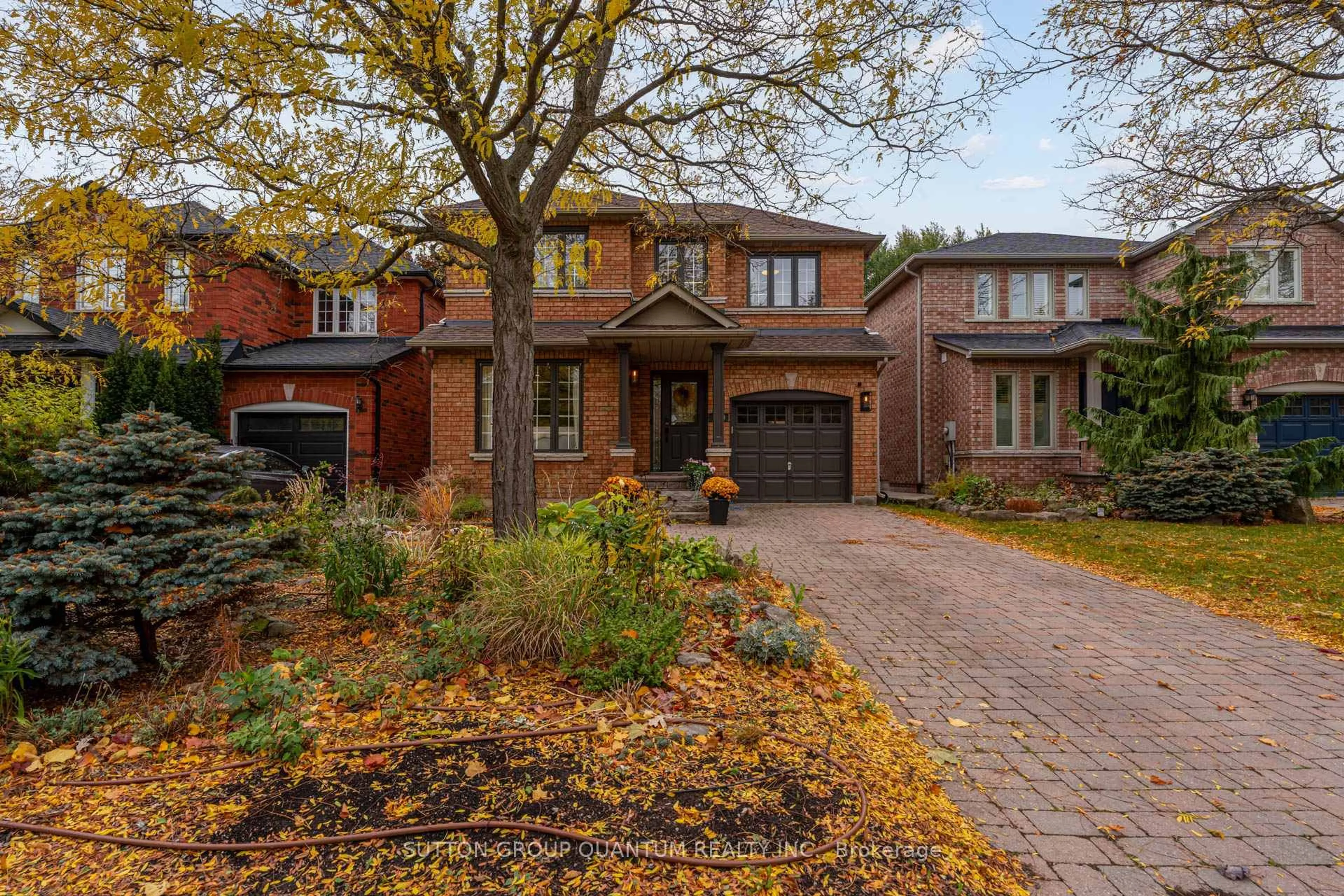 Home with brick exterior material, street for 2140 Nightstar Dr, Oakville Ontario L6M 3R1