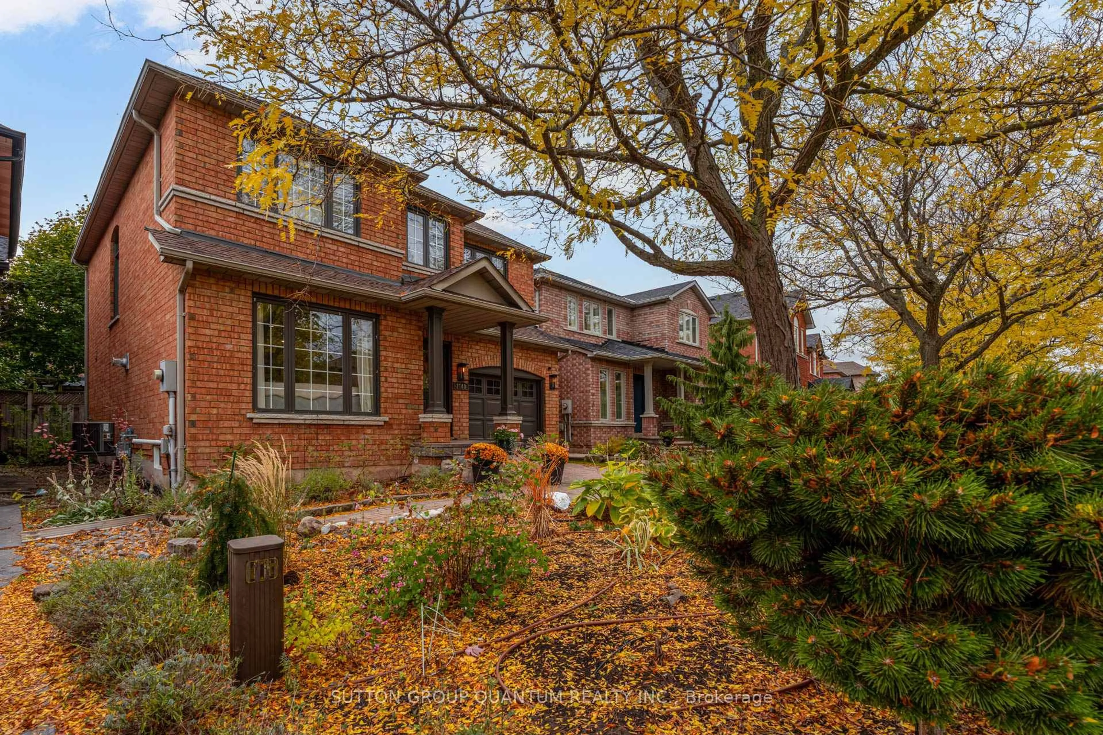 Home with brick exterior material, street for 2140 Nightstar Dr, Oakville Ontario L6M 3R1