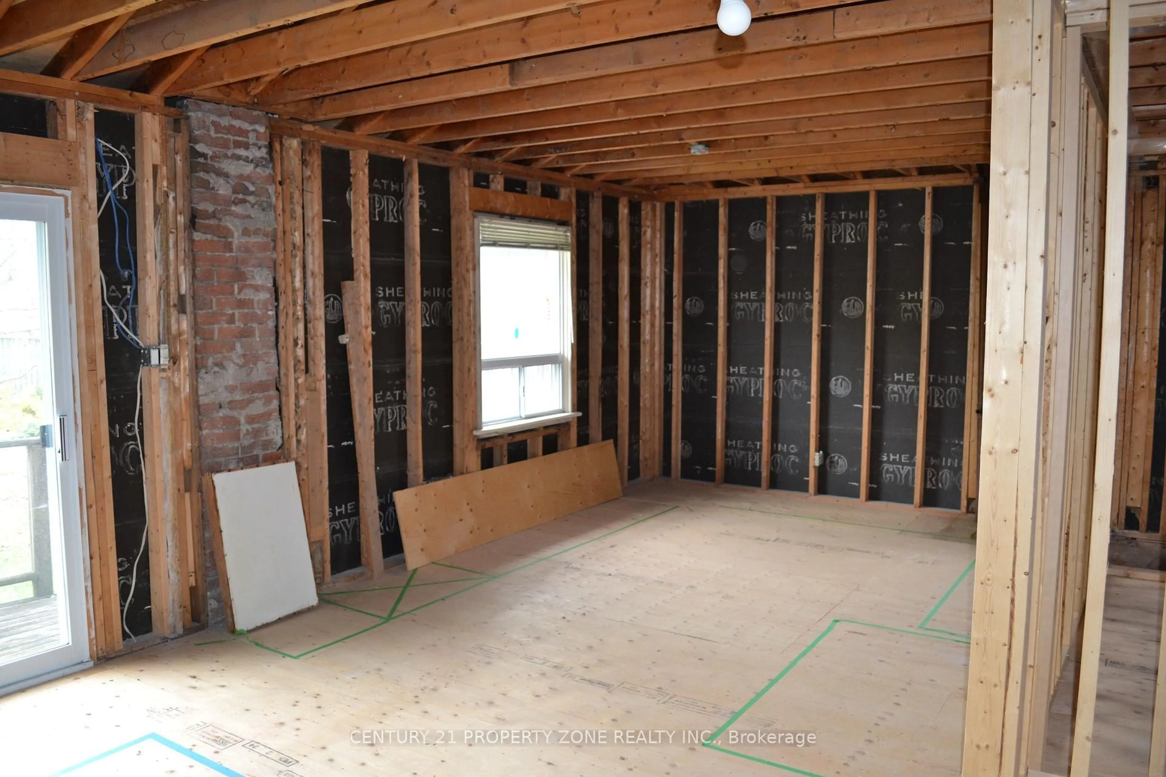 A pic of a room for 2123 Sunnydale Dr, Burlington Ontario L7P 1E8